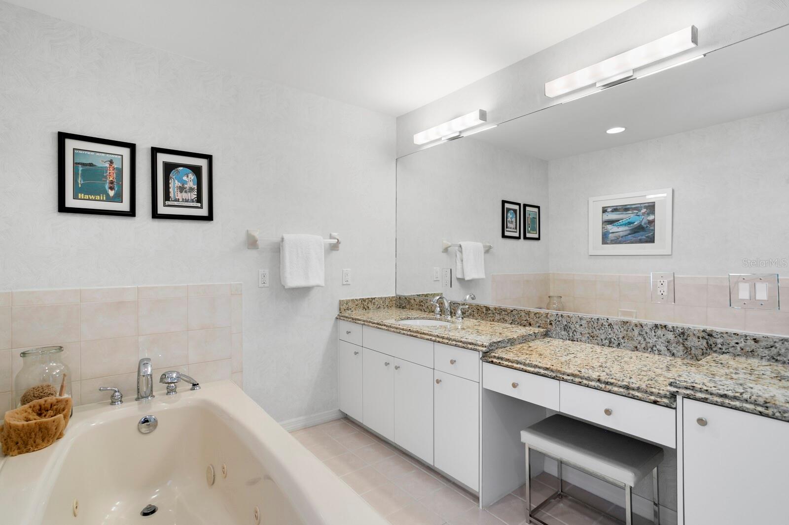 611 BRIGHTWATERS BLVD NE