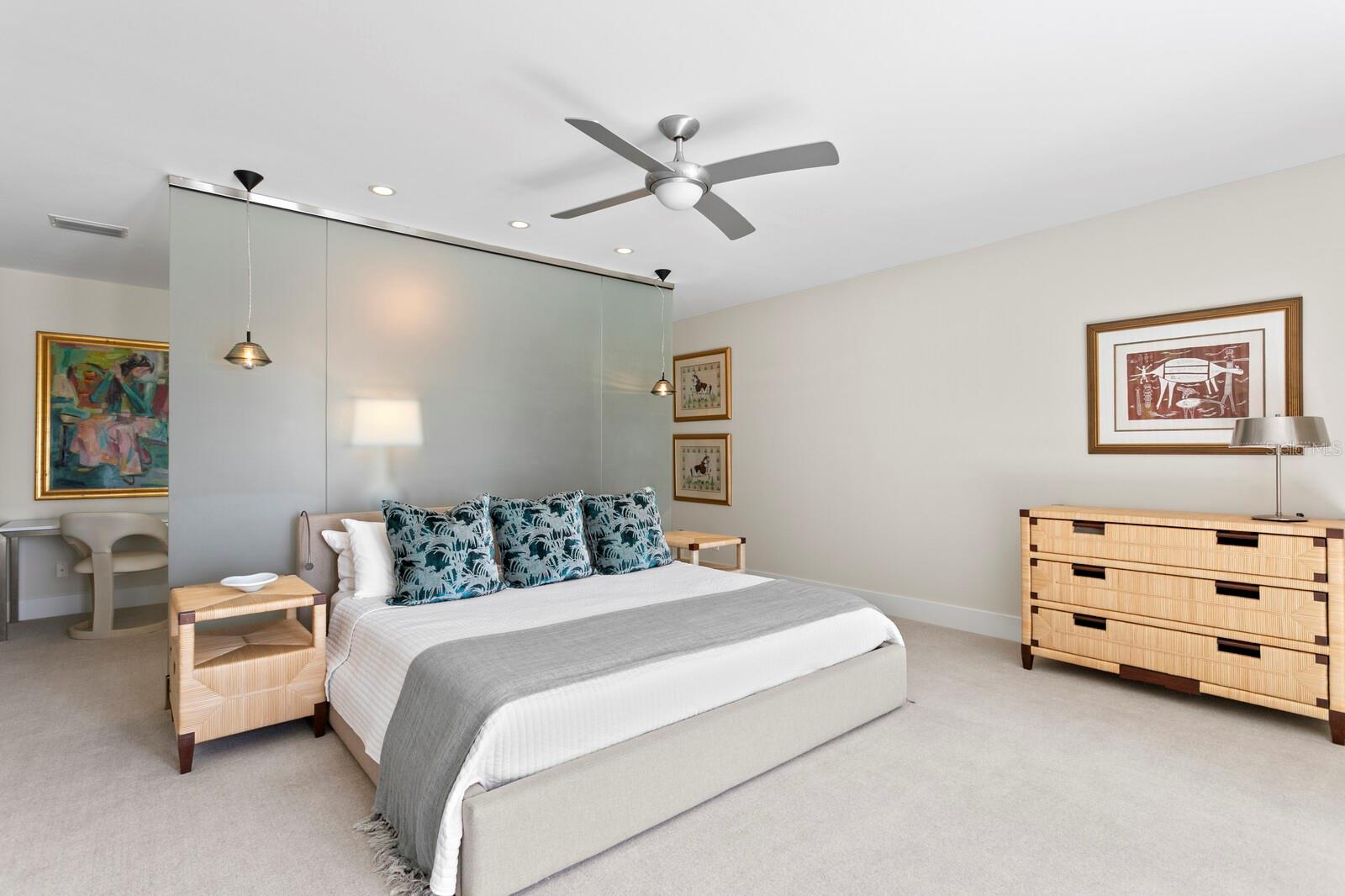 611 BRIGHTWATERS BLVD NE