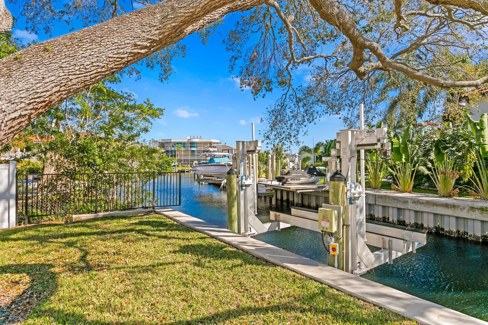 1401 BRIGHTWATERS BLVD NE