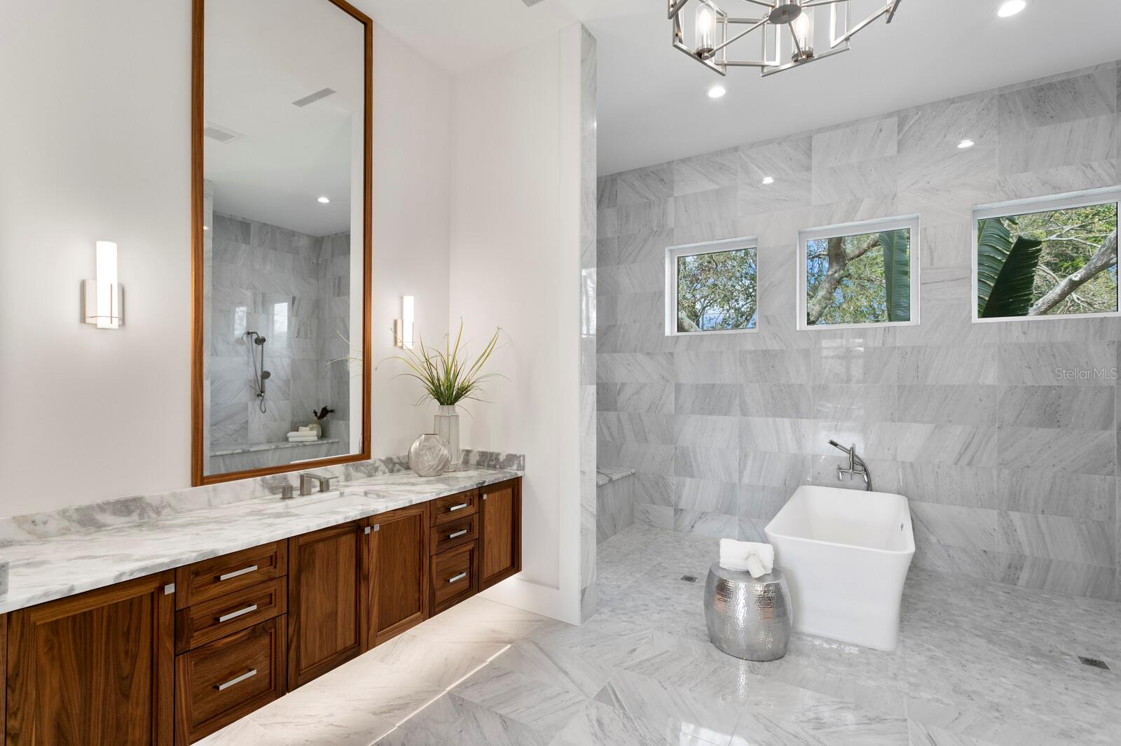 1401 BRIGHTWATERS BLVD NE