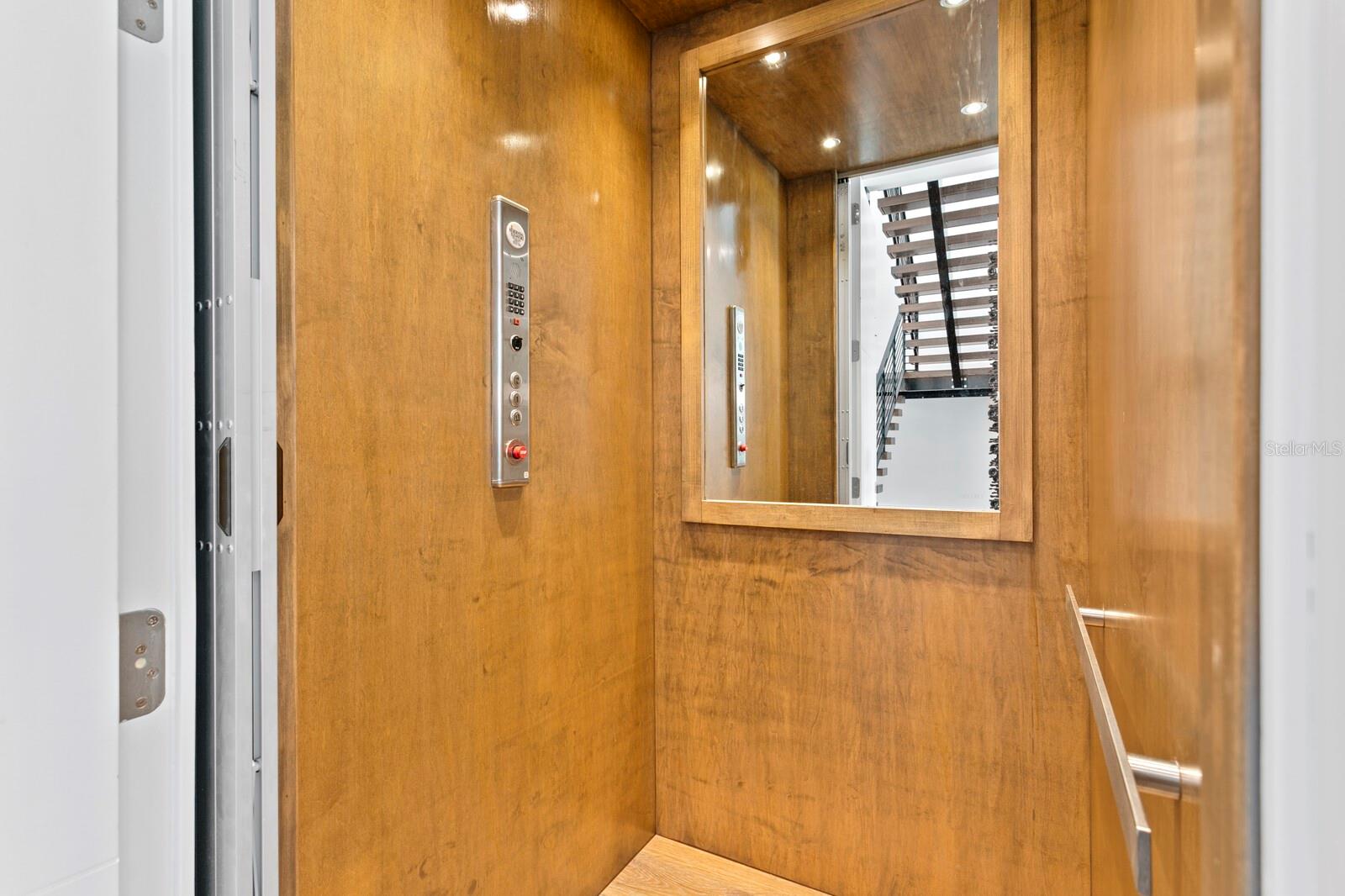 1401 BRIGHTWATERS BLVD NE