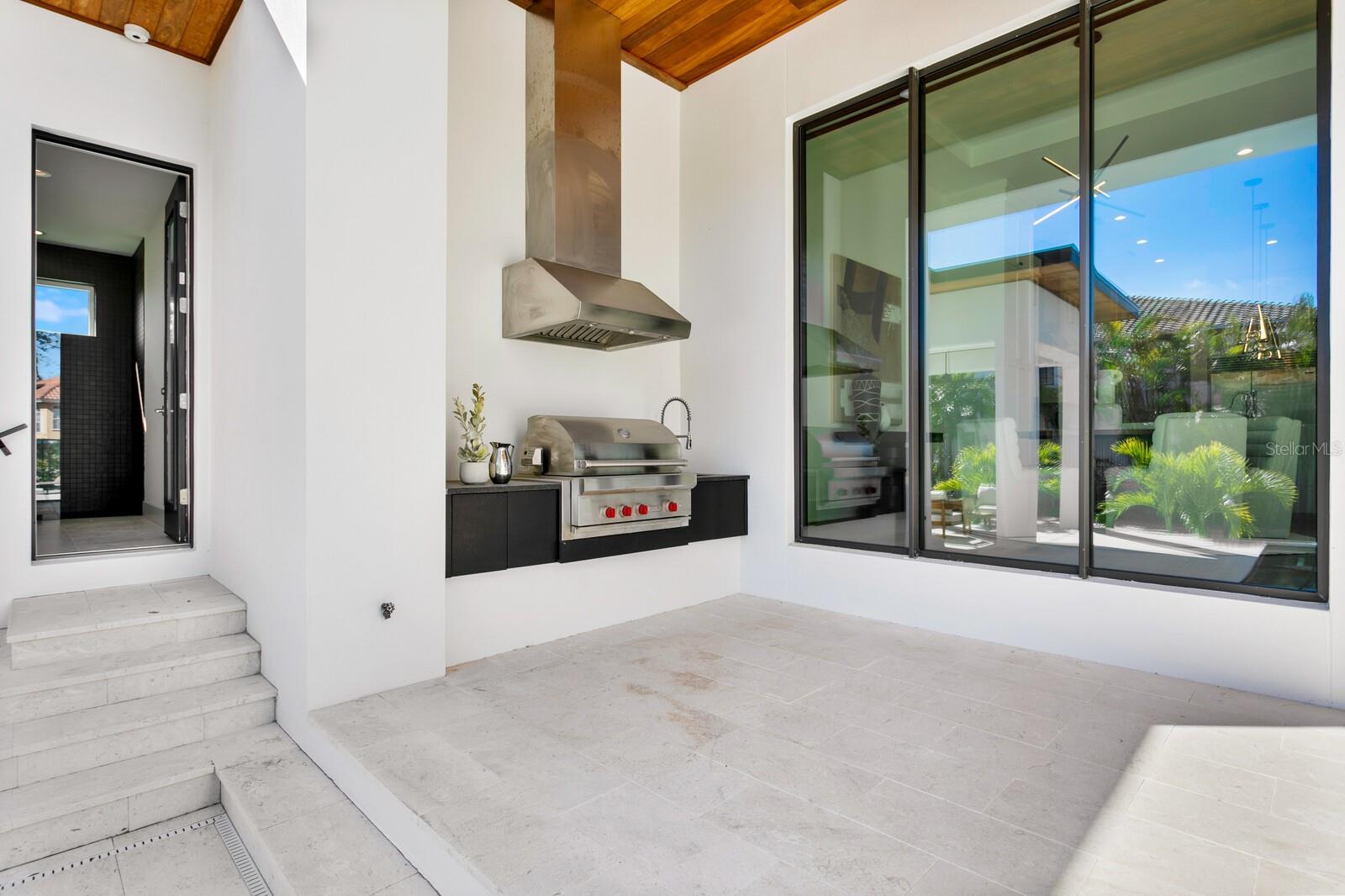 1401 BRIGHTWATERS BLVD NE