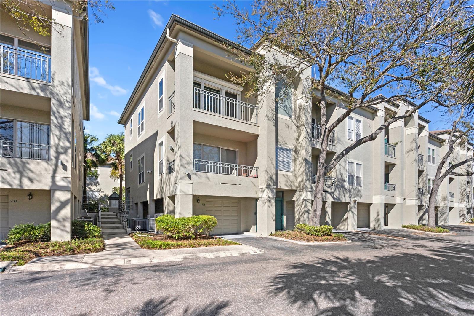 732 CORAL REEF DR #732