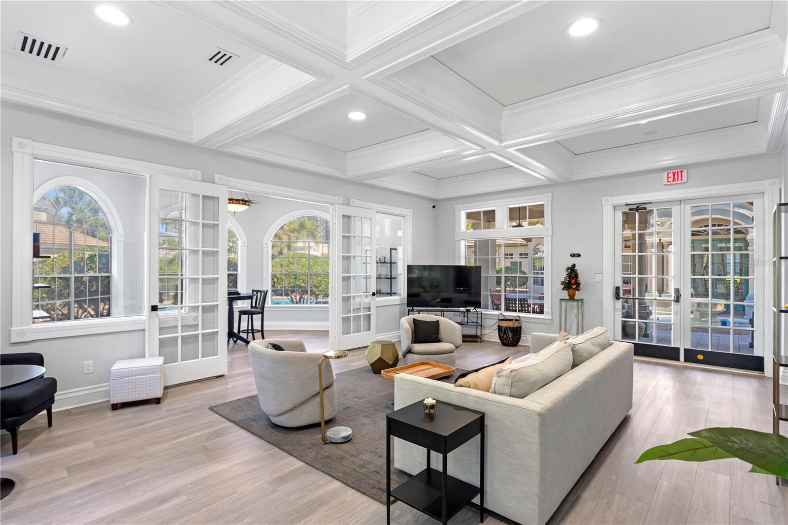 732 CORAL REEF DR #732