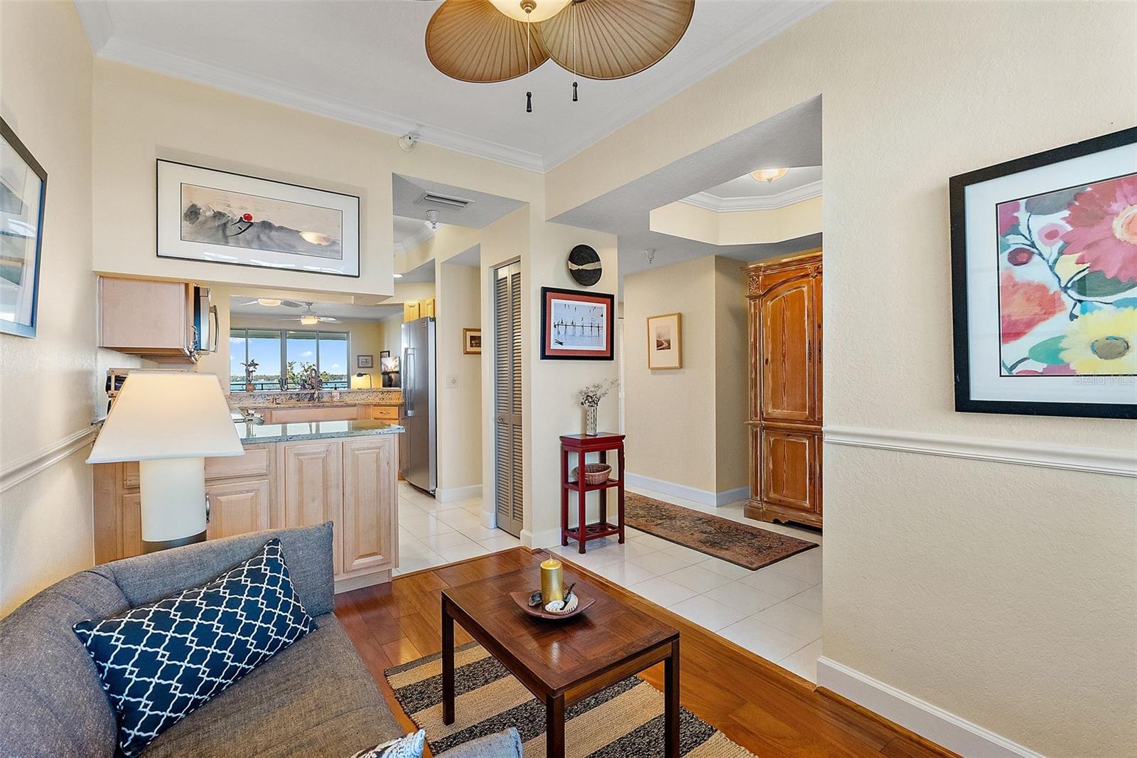 4801 OSPREY DR S #404