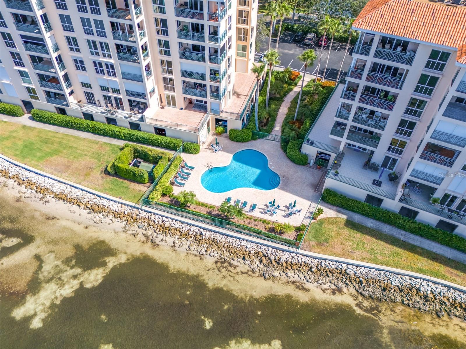 4801 OSPREY DR S #404