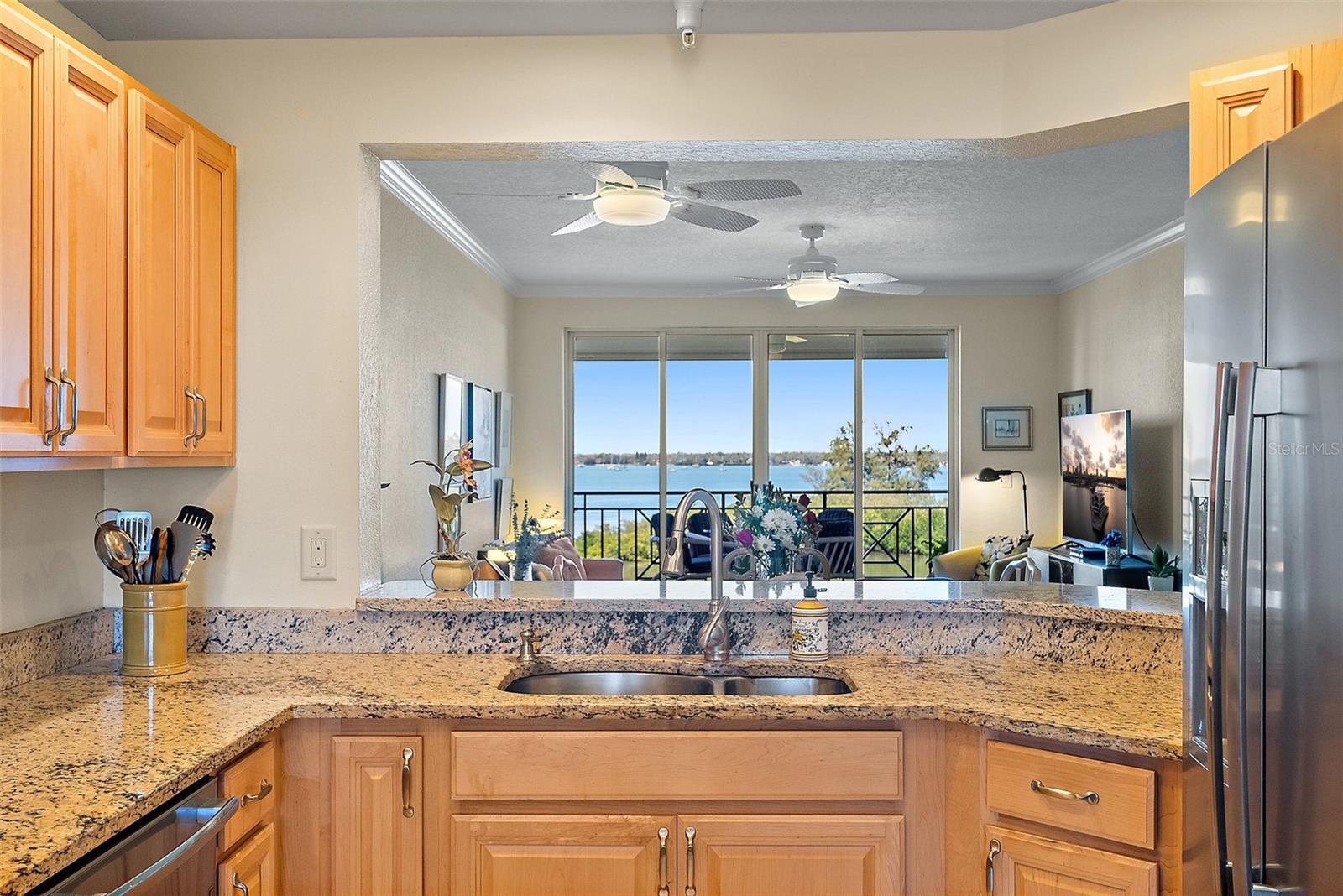 4801 OSPREY DR S #404