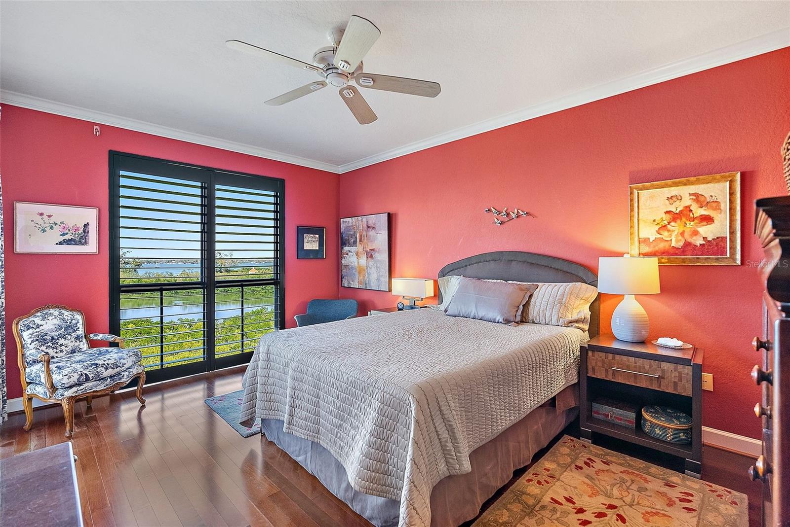 4801 OSPREY DR S #404