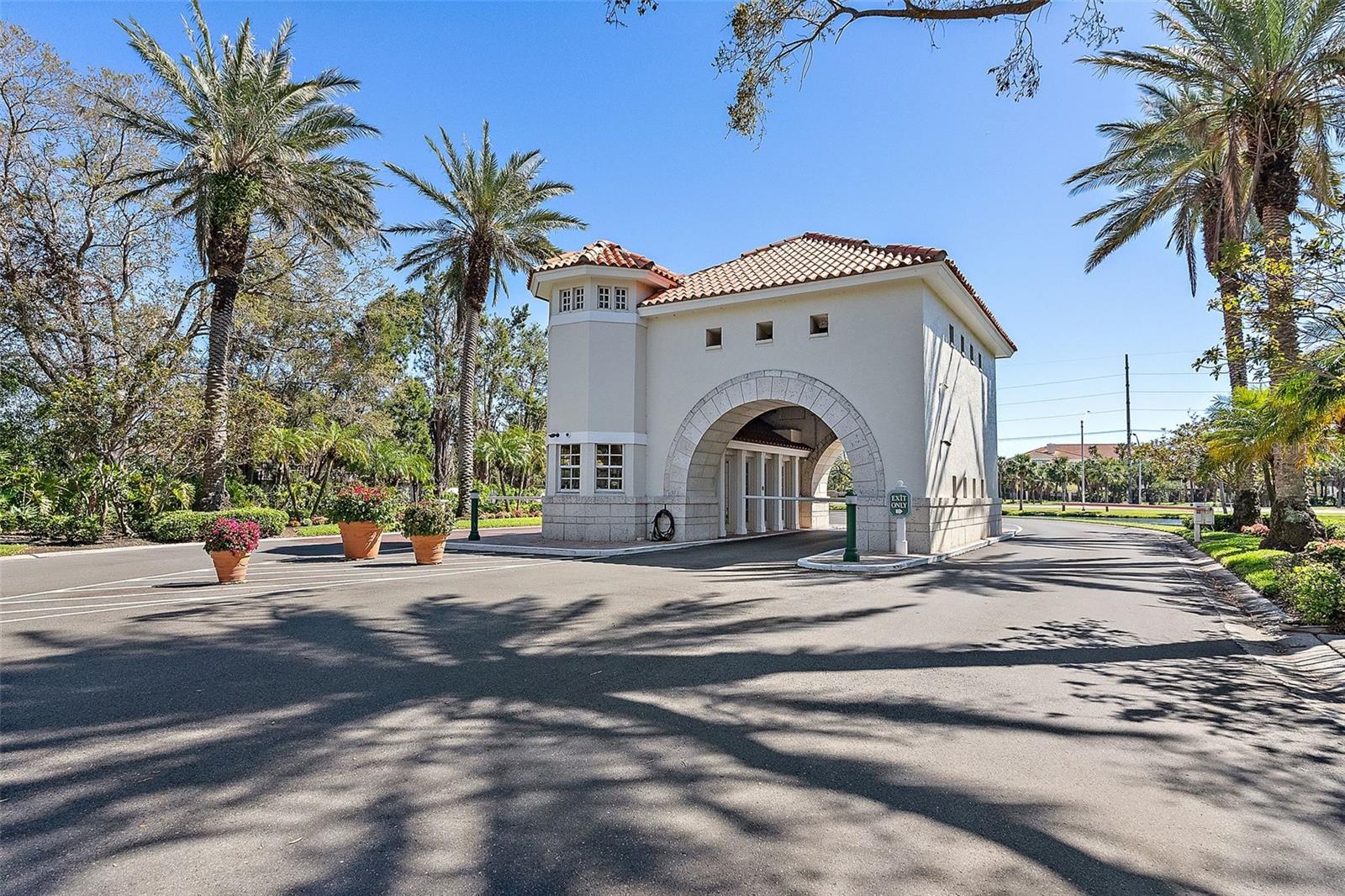 4801 OSPREY DR S #404