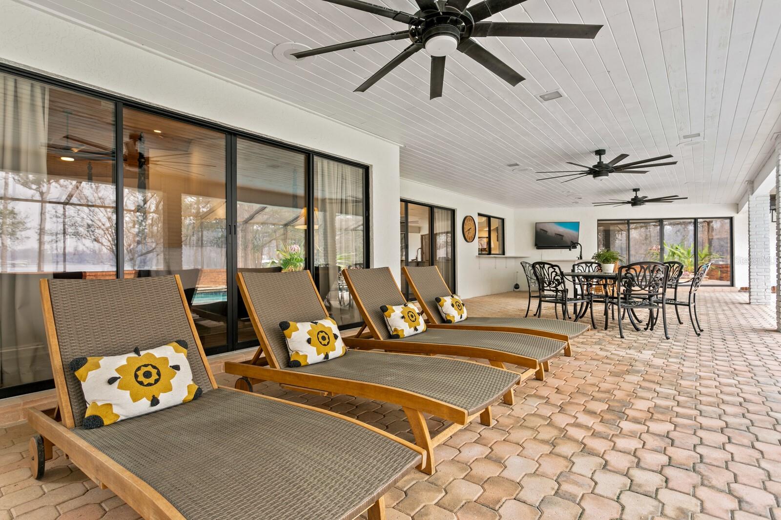 10101 TARPON SPRINGS RD