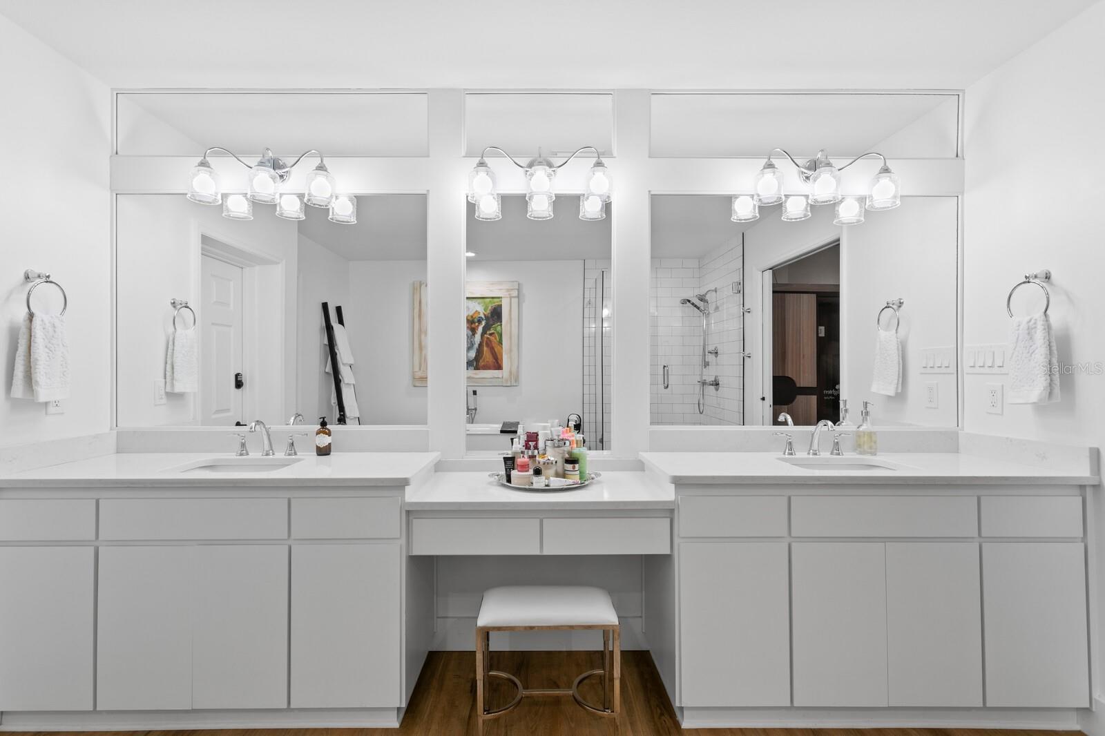 10101 TARPON SPRINGS RD