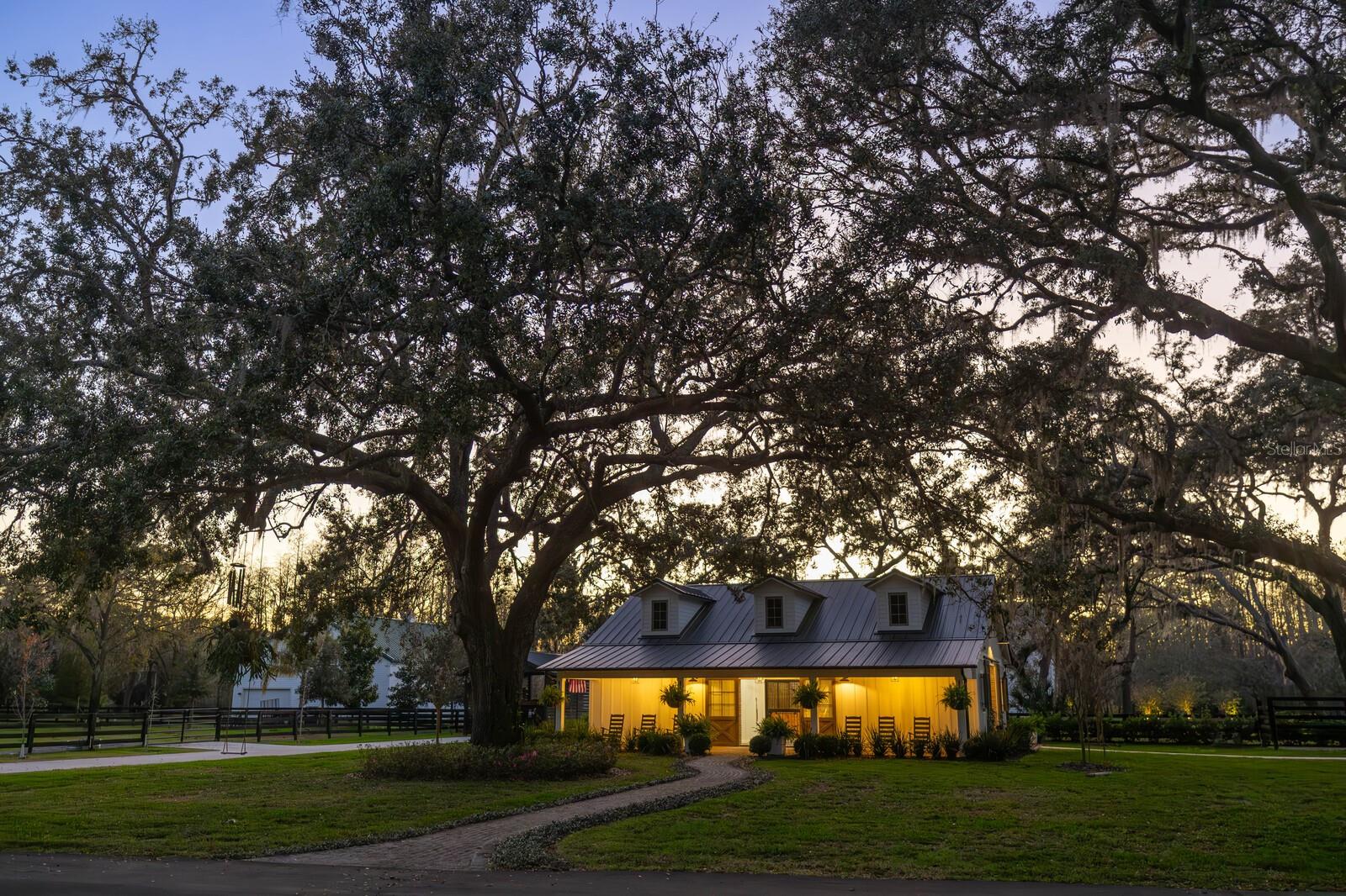 10101 TARPON SPRINGS RD