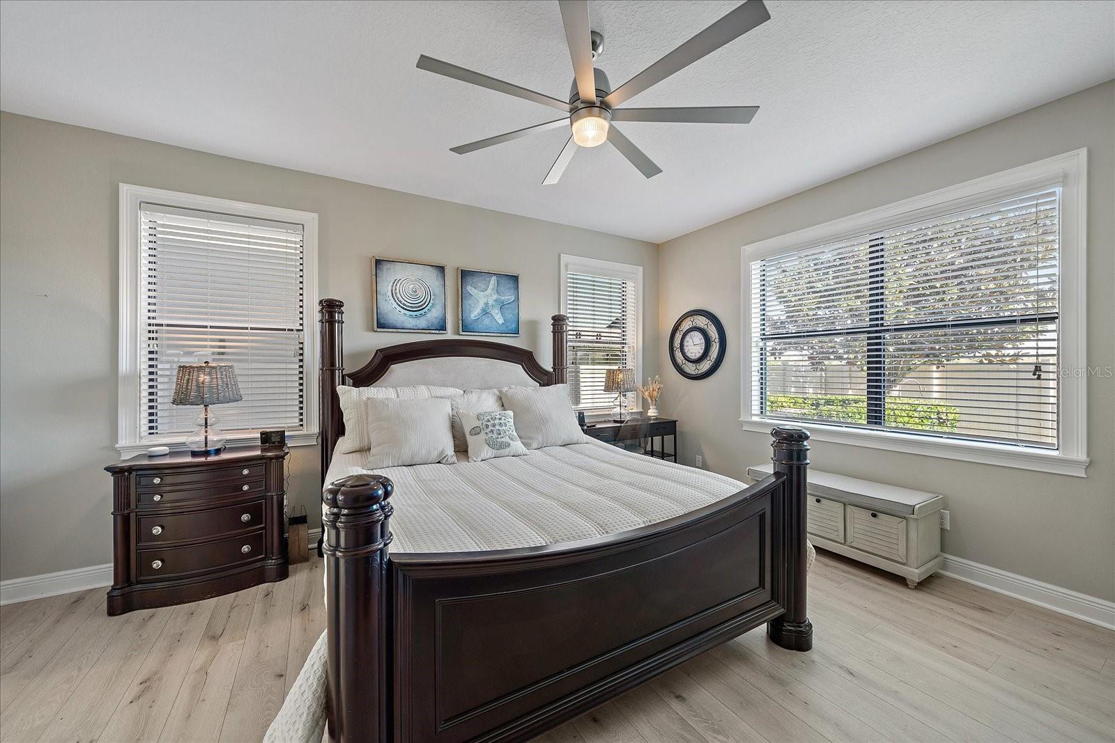 13325 SUNSET SHORE CIR