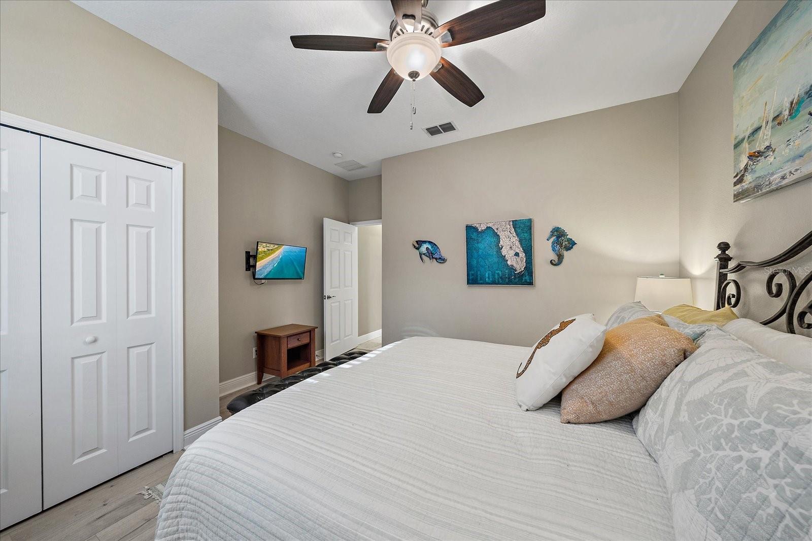 13325 SUNSET SHORE CIR