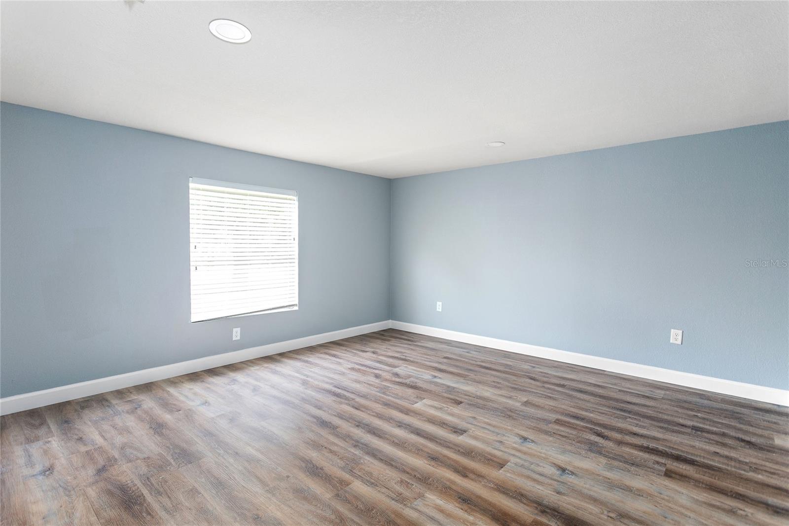 1170 SADDLEWOOD BLVD