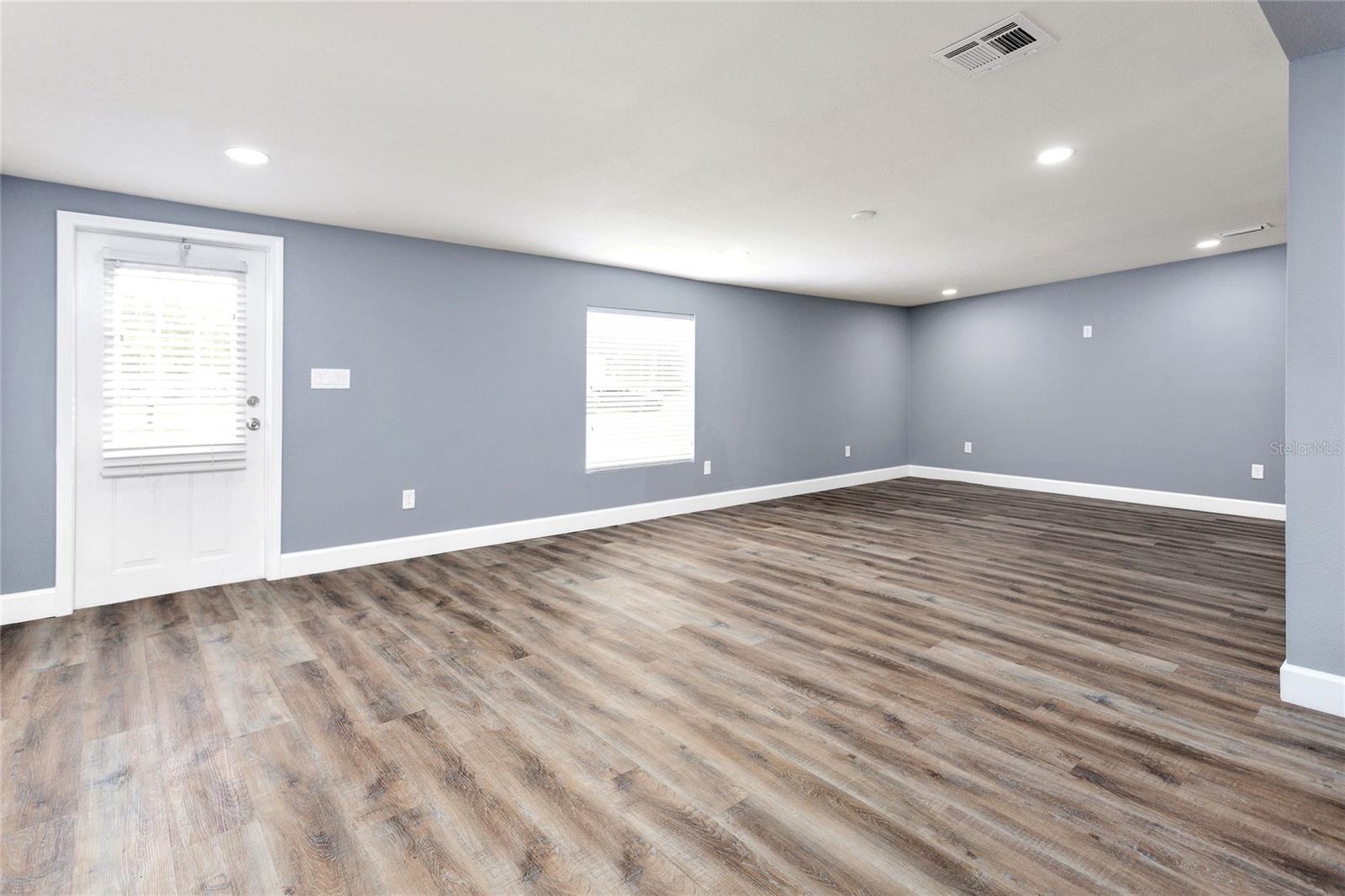 1170 SADDLEWOOD BLVD