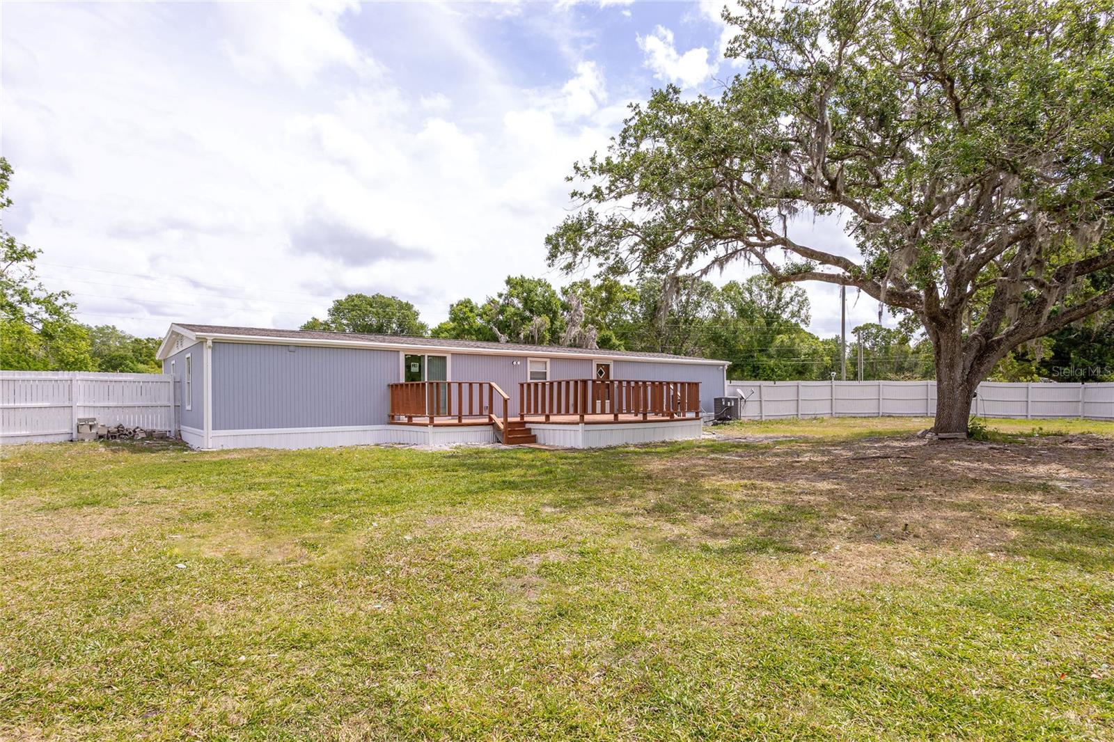 1170 SADDLEWOOD BLVD