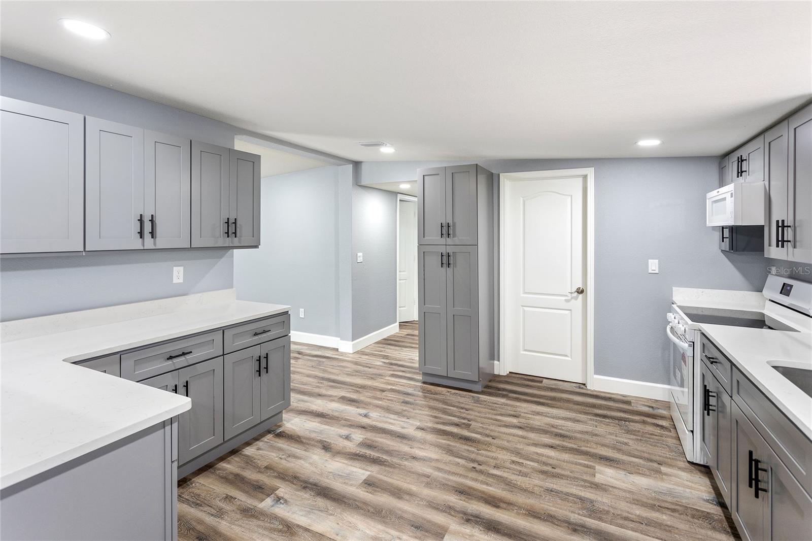 1170 SADDLEWOOD BLVD