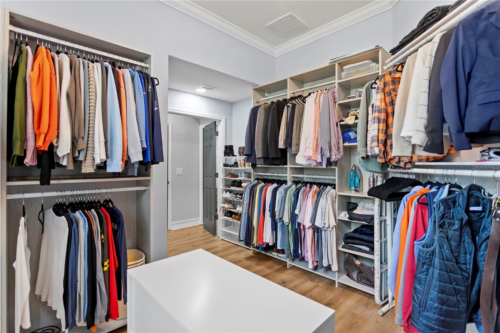 122 FALLING WATER DR