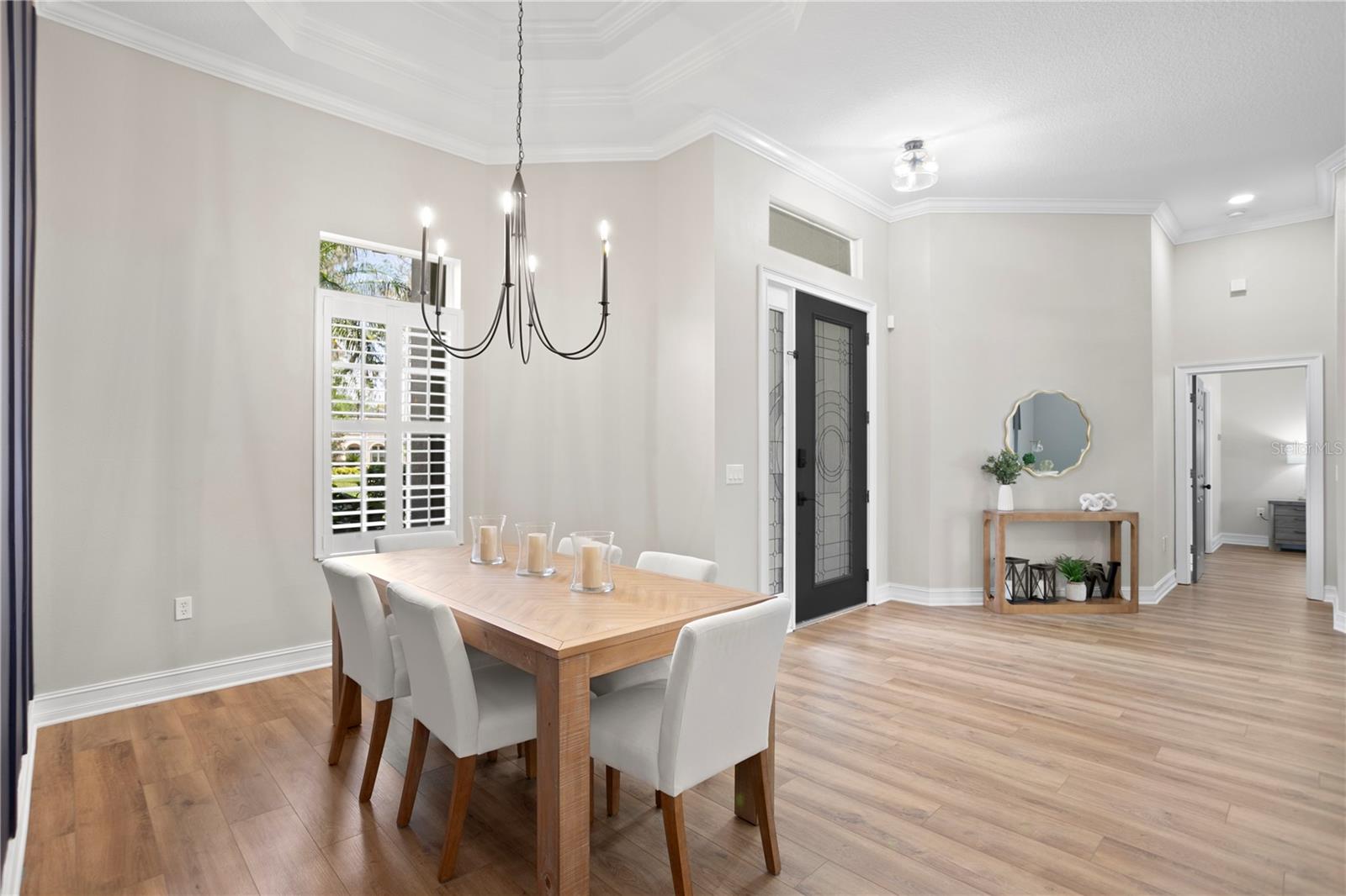 122 FALLING WATER DR