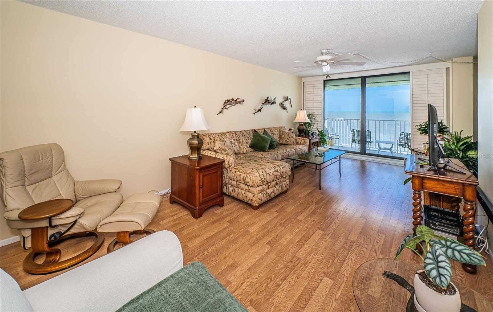 18650 GULF BLVD #601