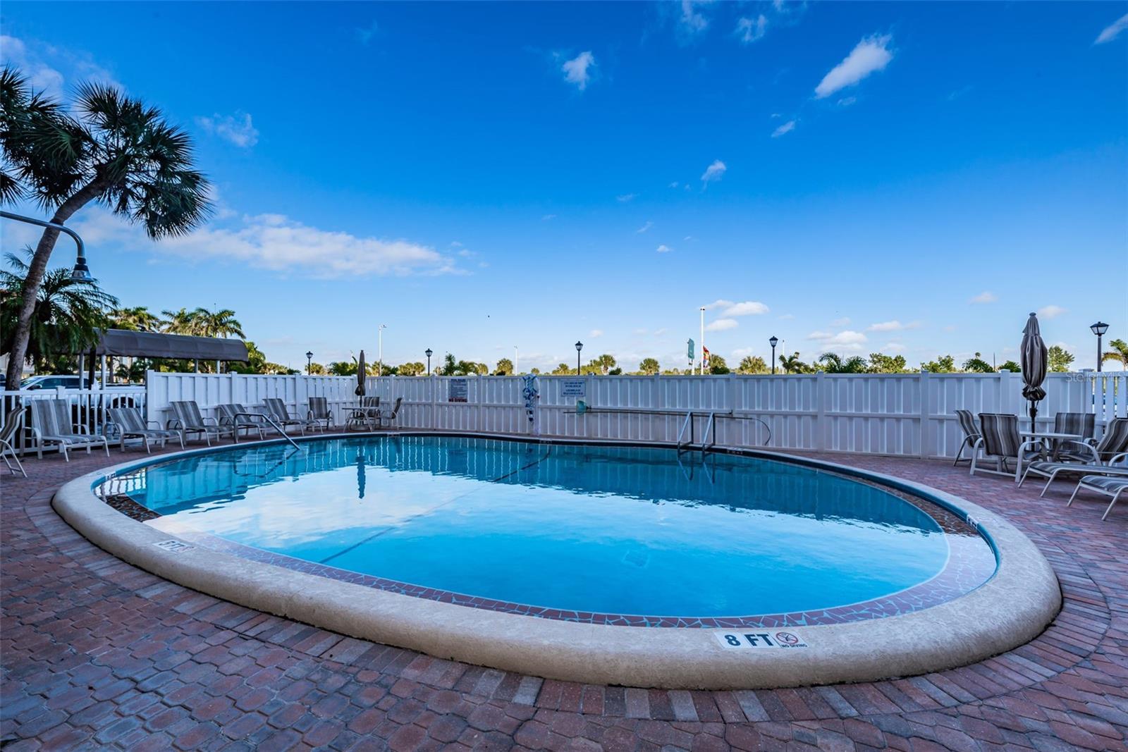 18650 GULF BLVD #601