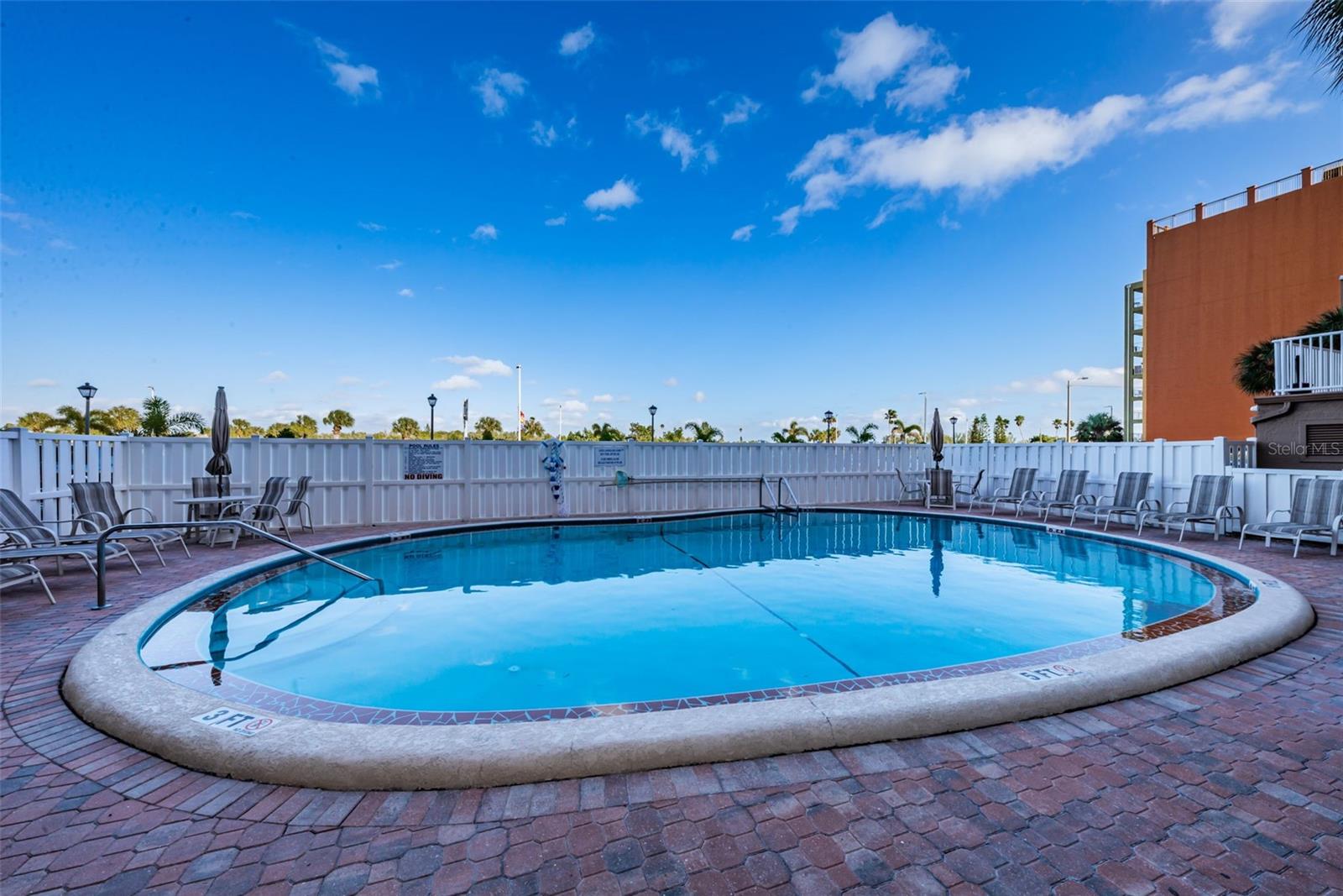 18650 GULF BLVD #601