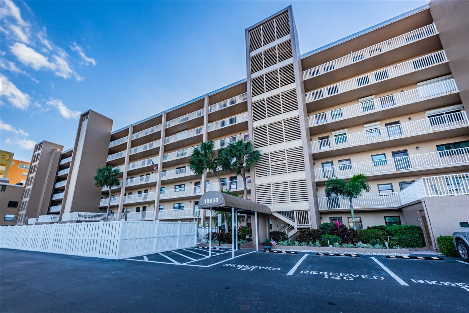 18650 GULF BLVD #601