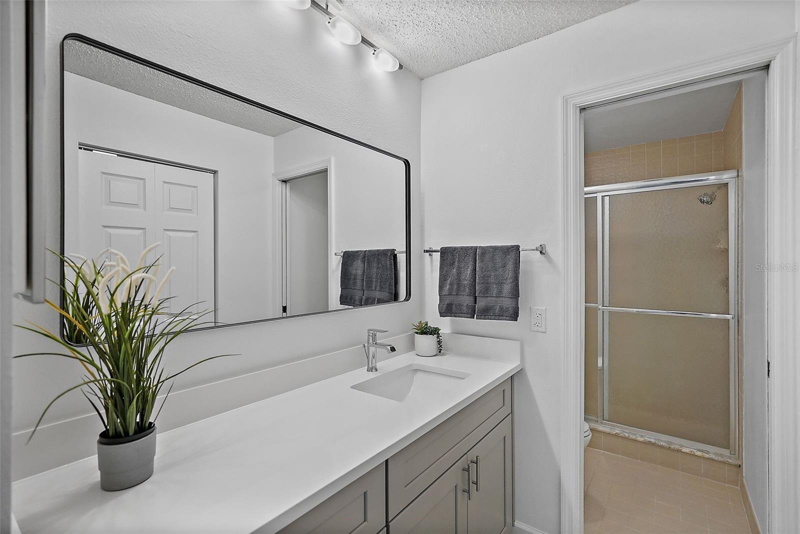 14926 FEATHER COVE RD