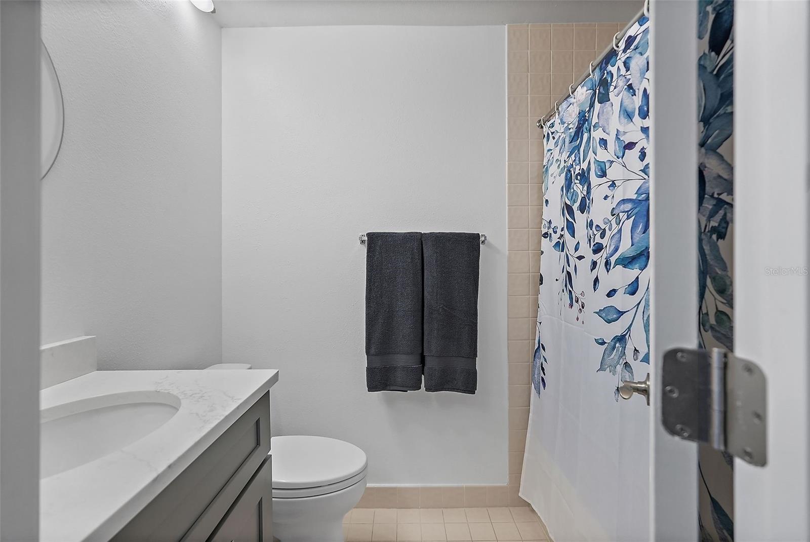 14926 FEATHER COVE RD