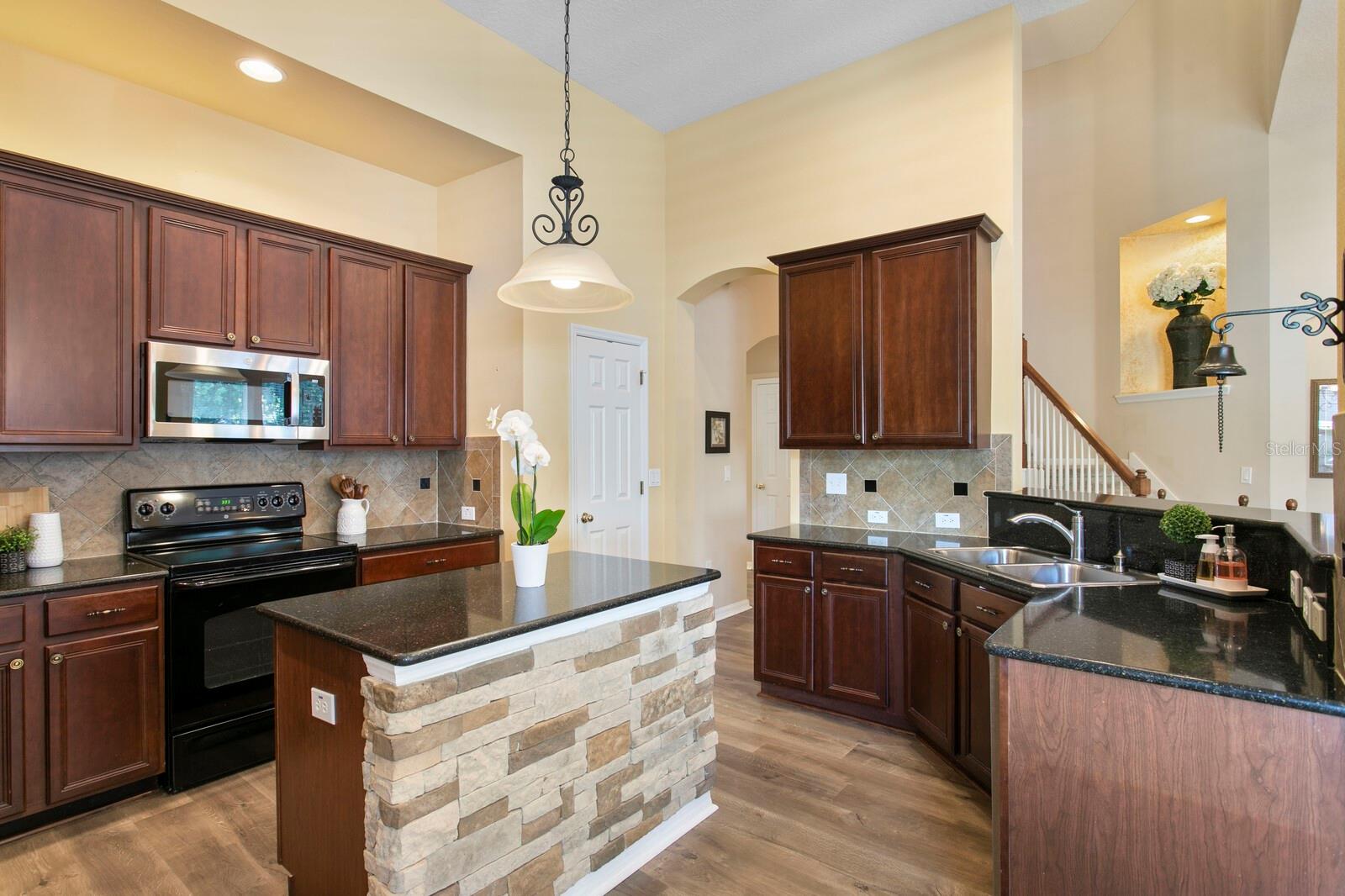 13312 TIGER LILLY LN