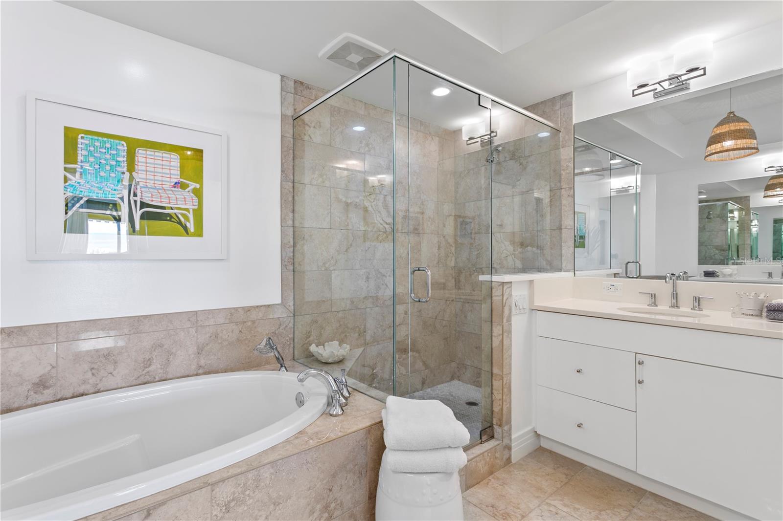 1325 SNELL ISLE BLVD NE #911