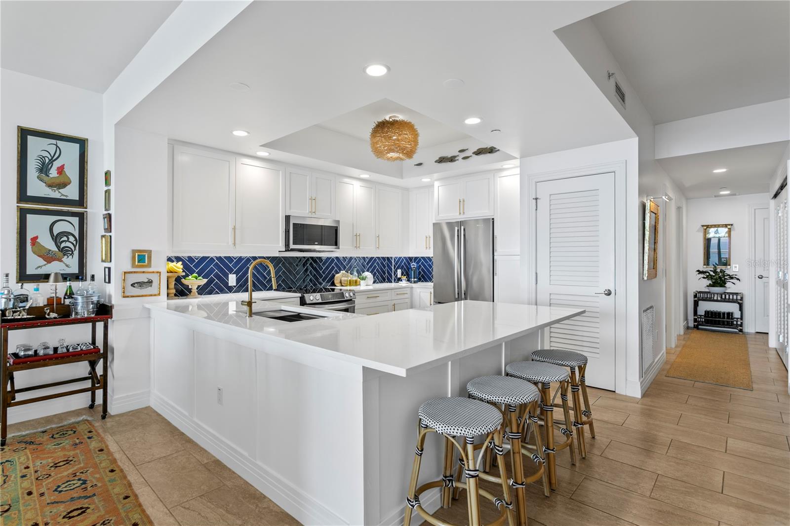 1325 SNELL ISLE BLVD NE #911