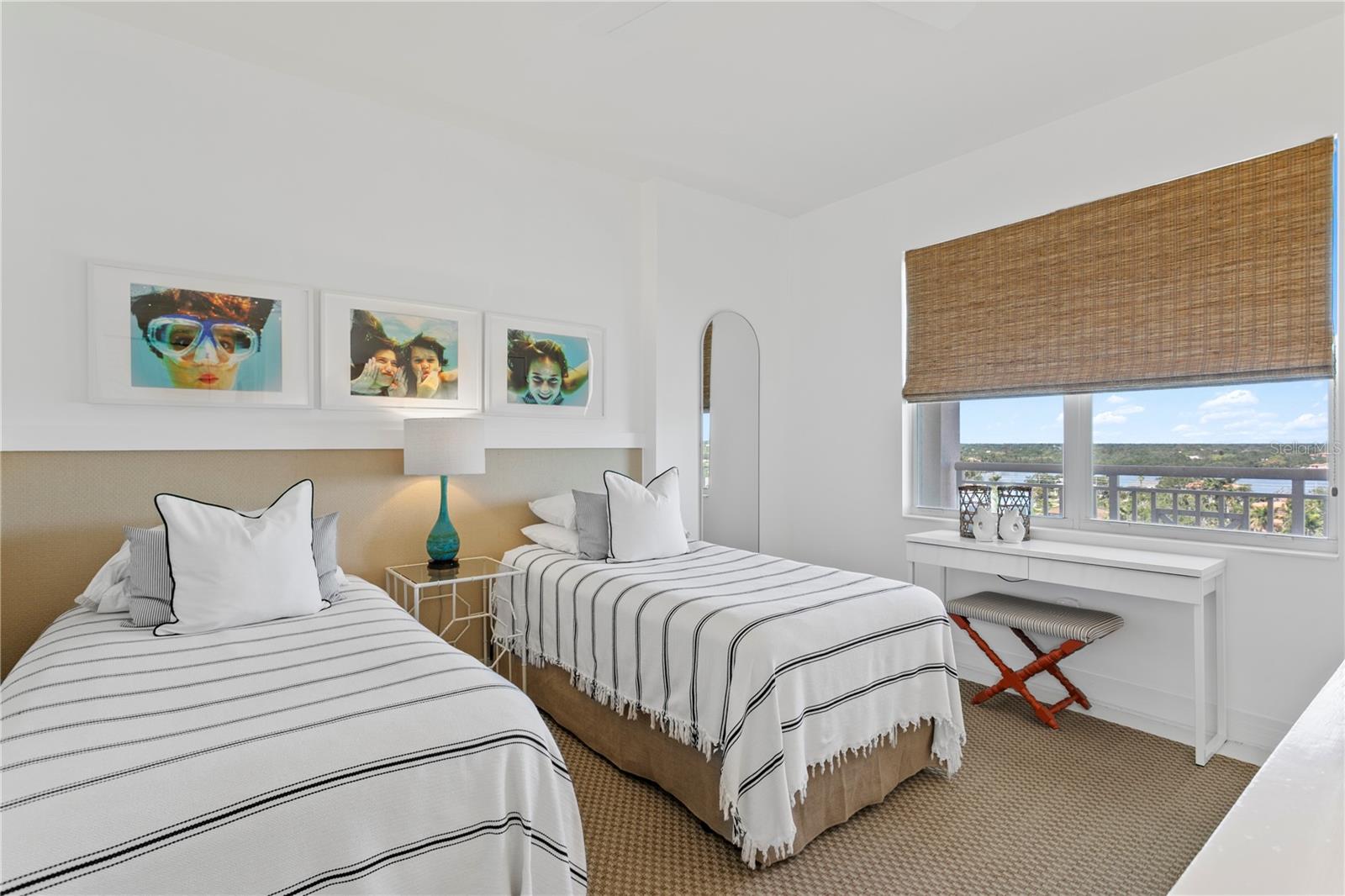 1325 SNELL ISLE BLVD NE #911