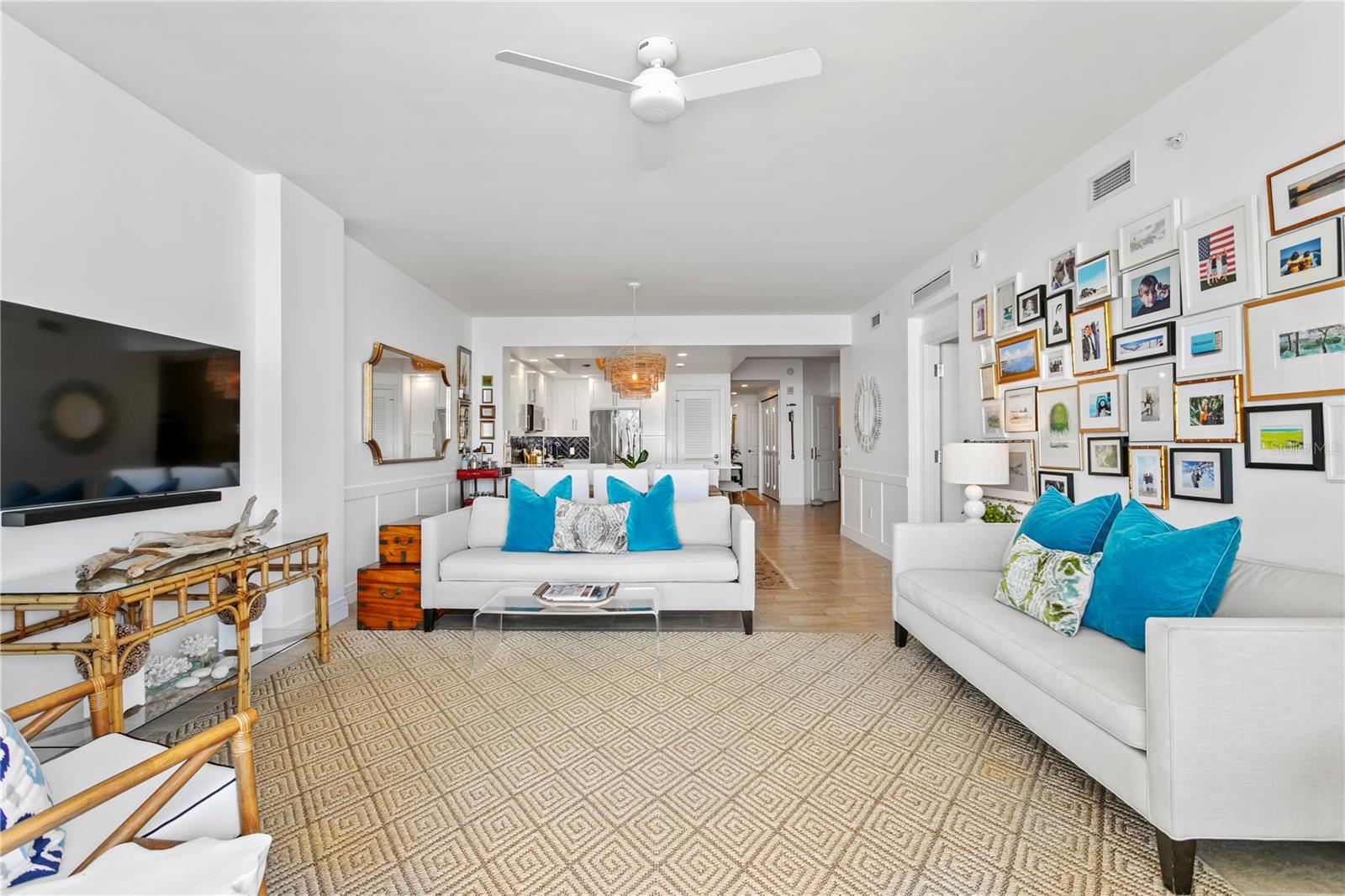 1325 SNELL ISLE BLVD NE #911