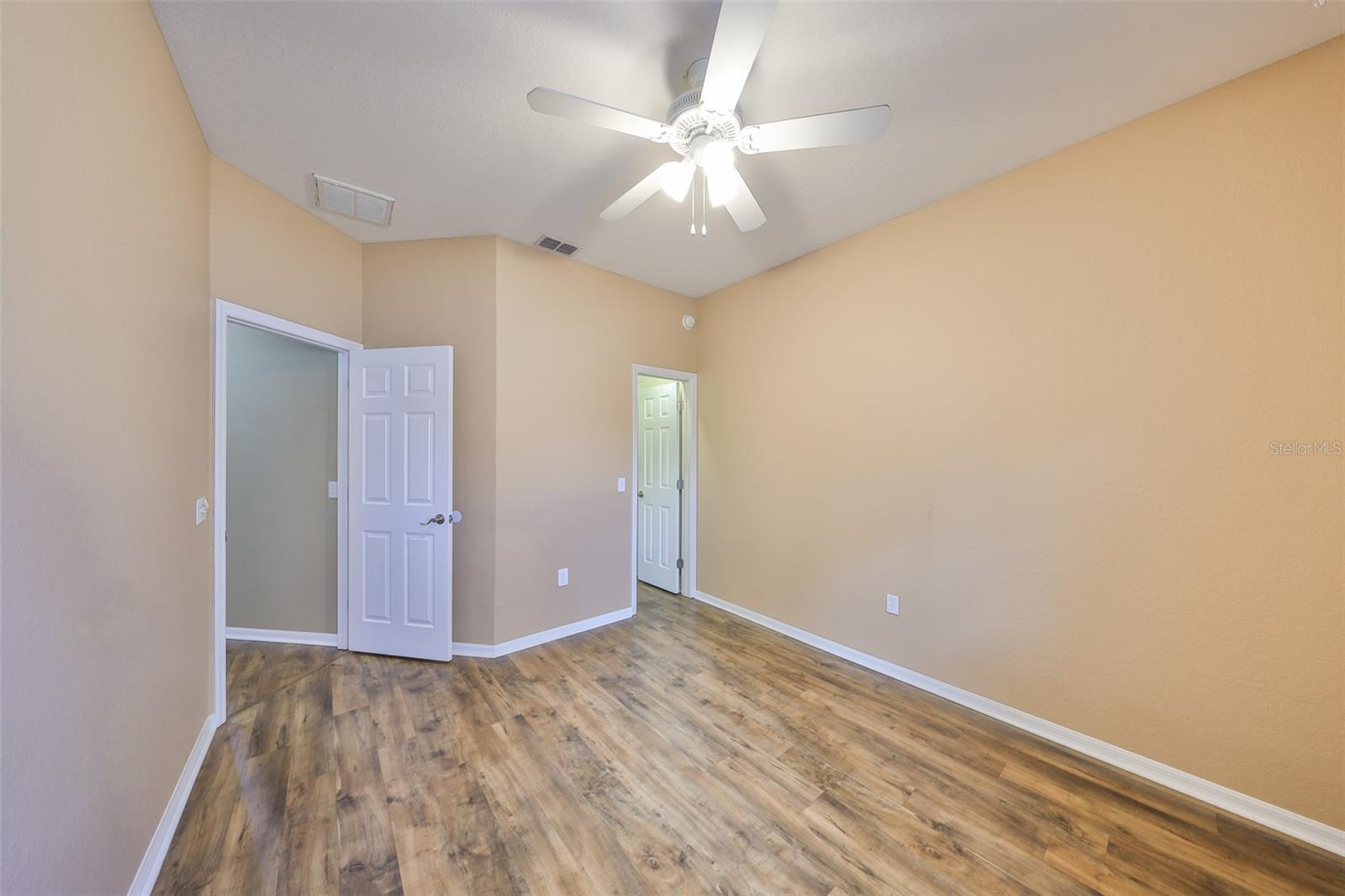 10916 DUNSCORE COTTAGE WAY