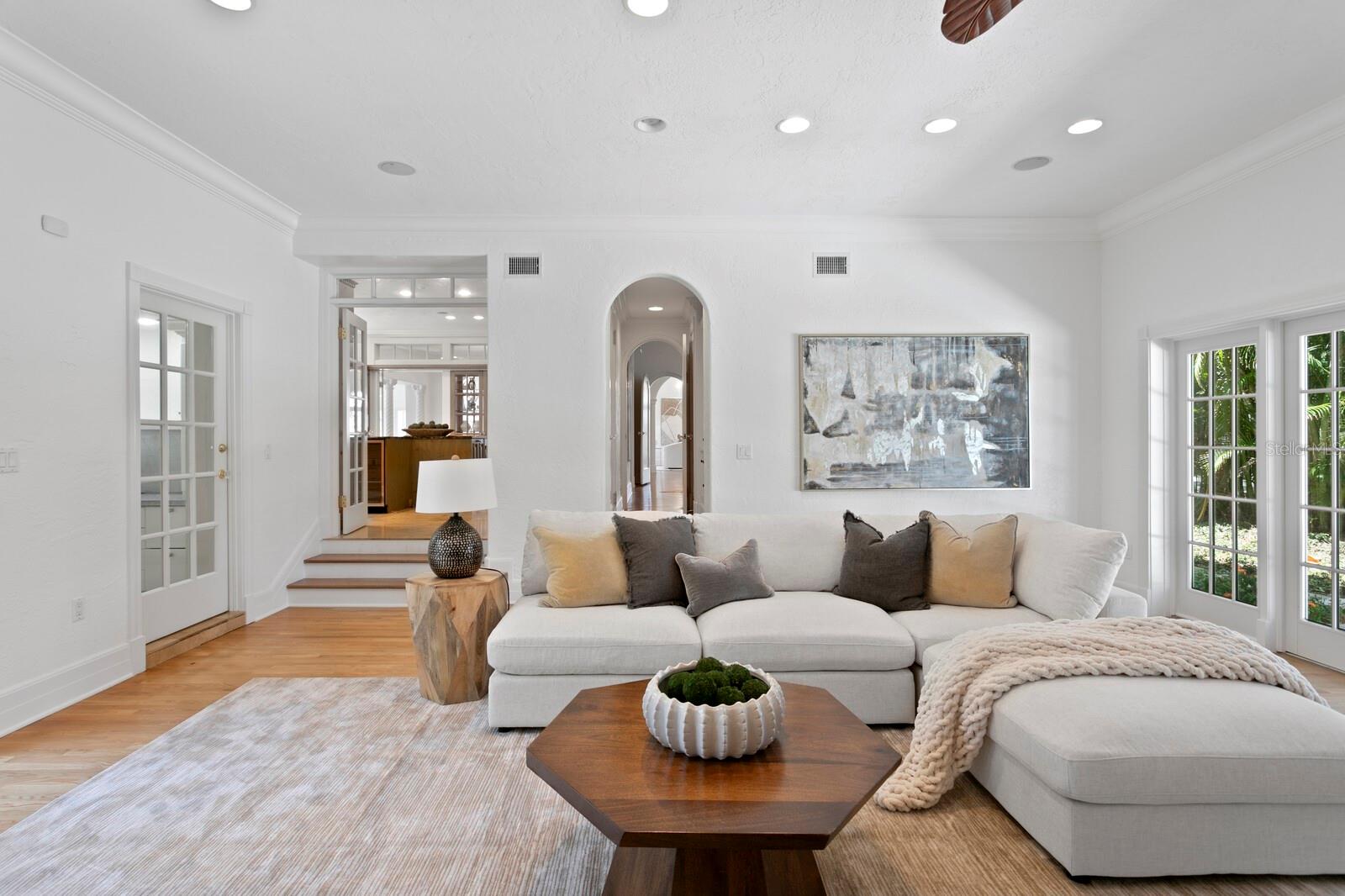 321 BRIGHTWATERS BLVD NE