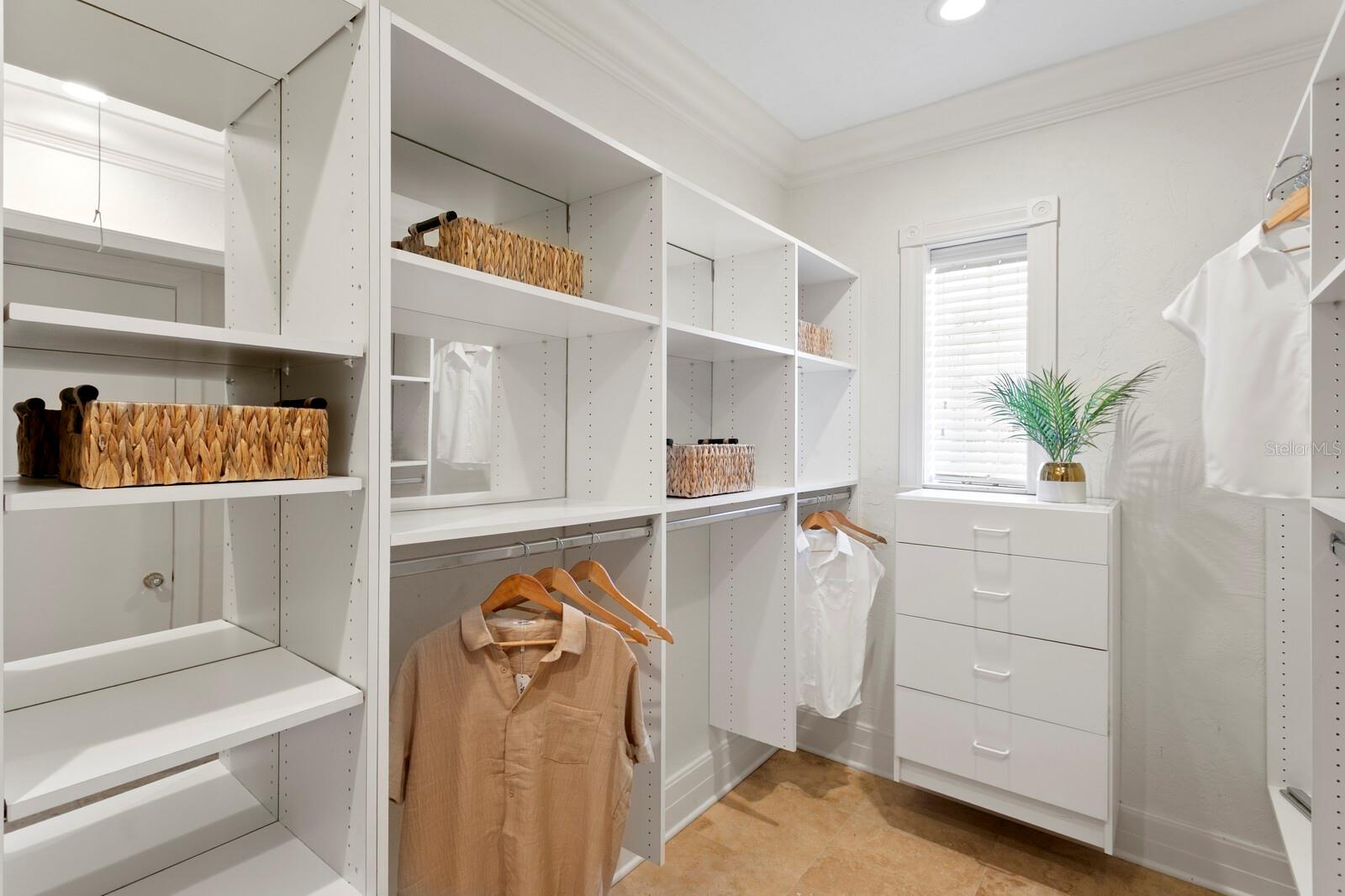 321 BRIGHTWATERS BLVD NE