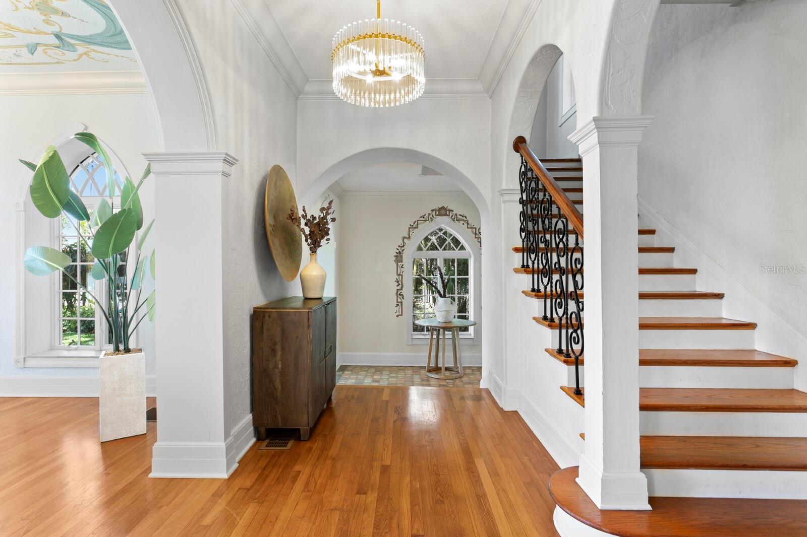 321 BRIGHTWATERS BLVD NE