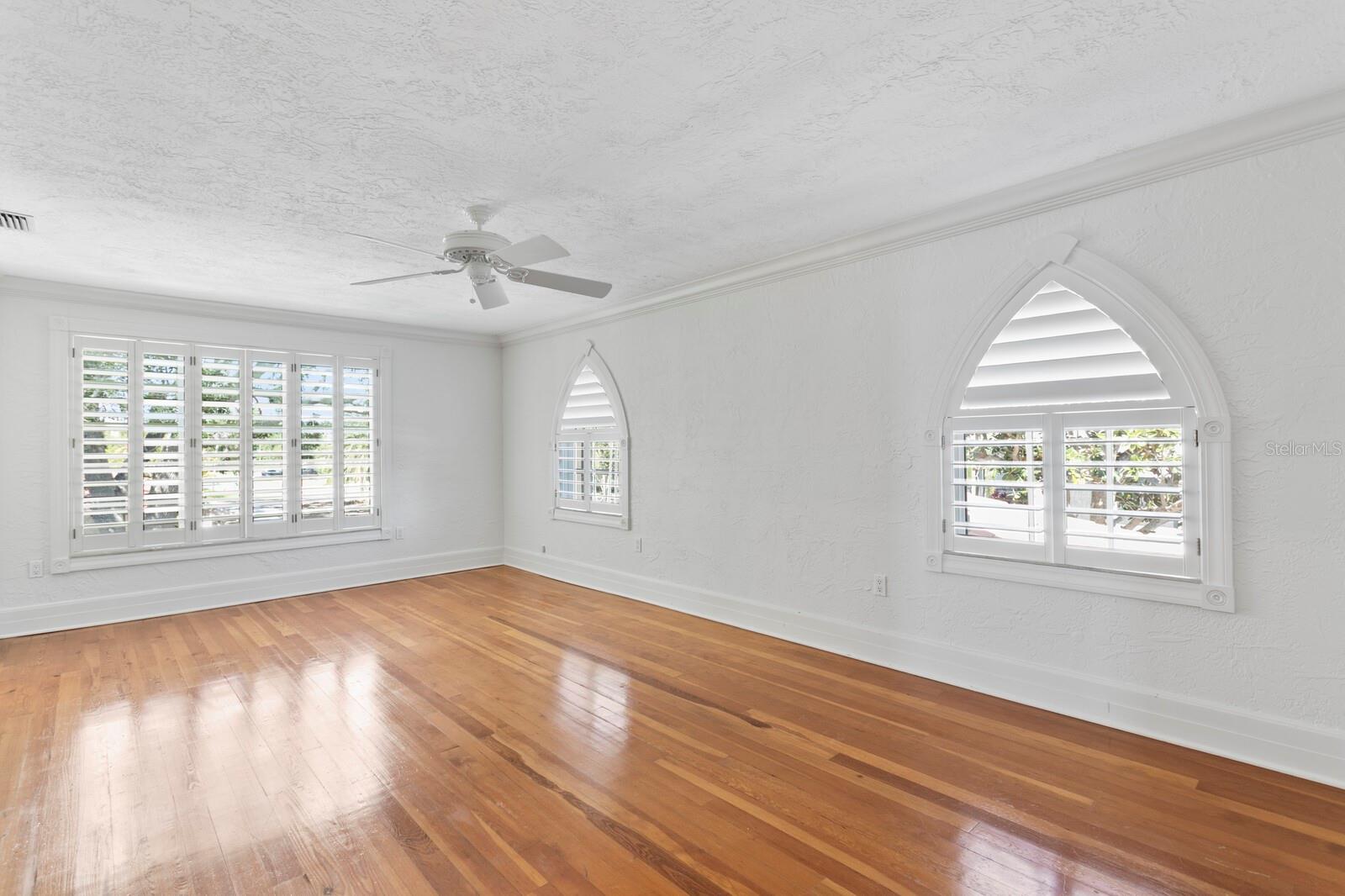 321 BRIGHTWATERS BLVD NE