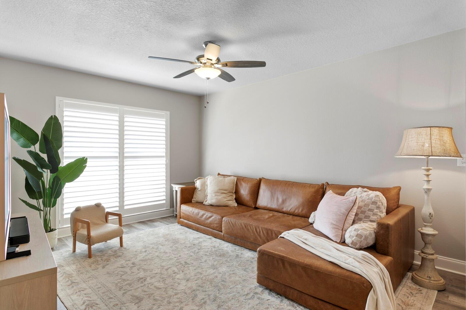 6712 JENNIFER DR