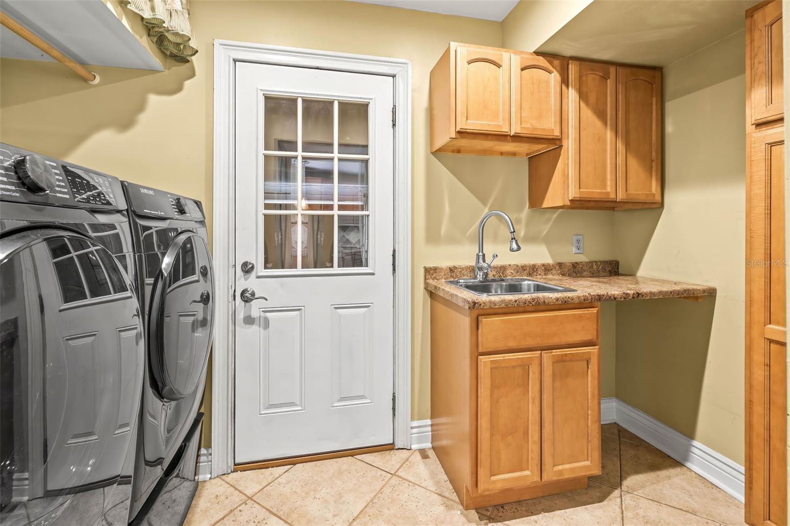 11804 CARROLLWOOD VILLAGE CV