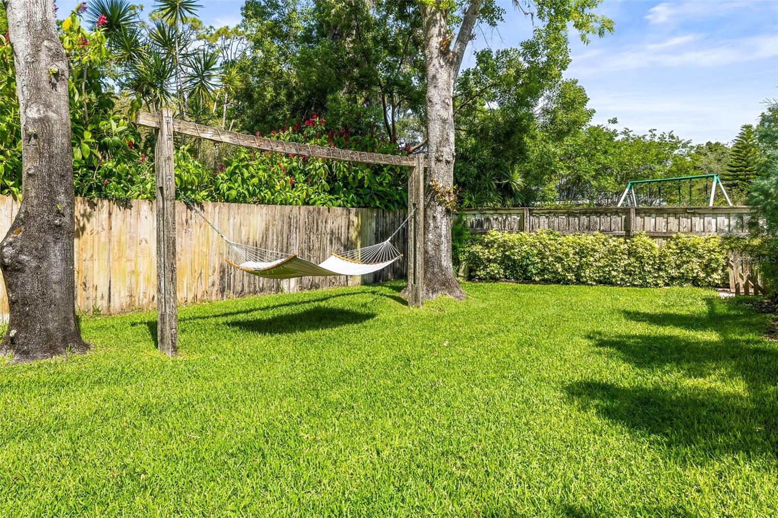 11804 CARROLLWOOD VILLAGE CV