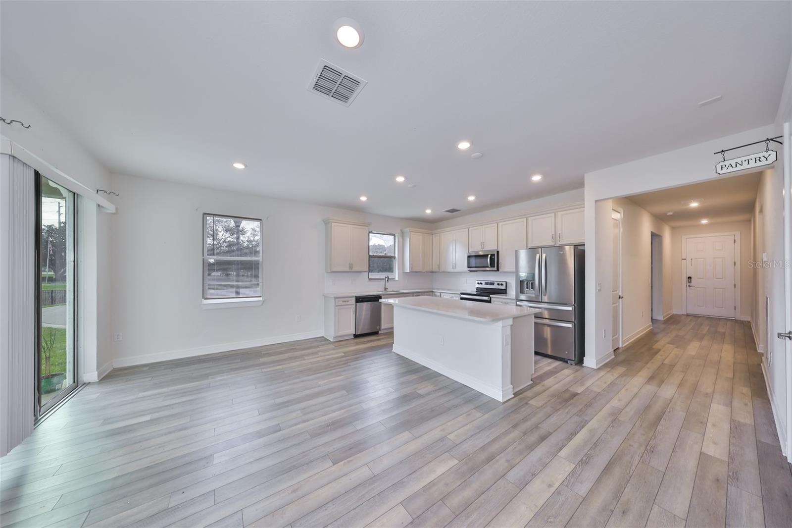 36959 HIGHLAND MEADOWS CT