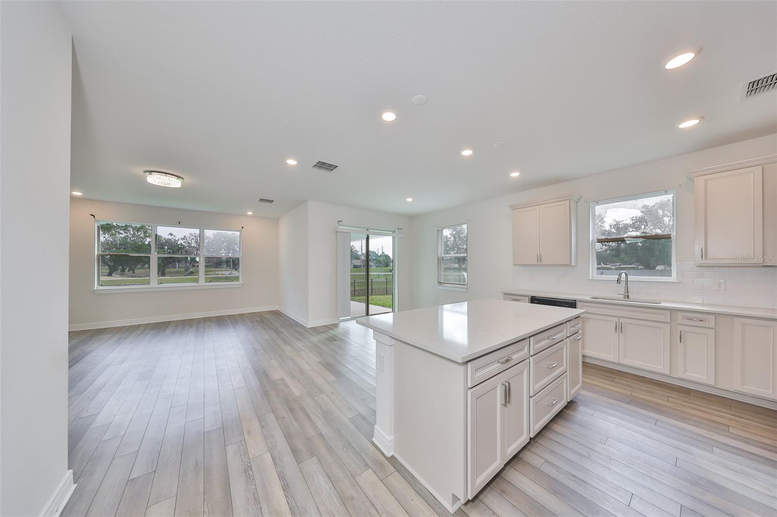 36959 HIGHLAND MEADOWS CT