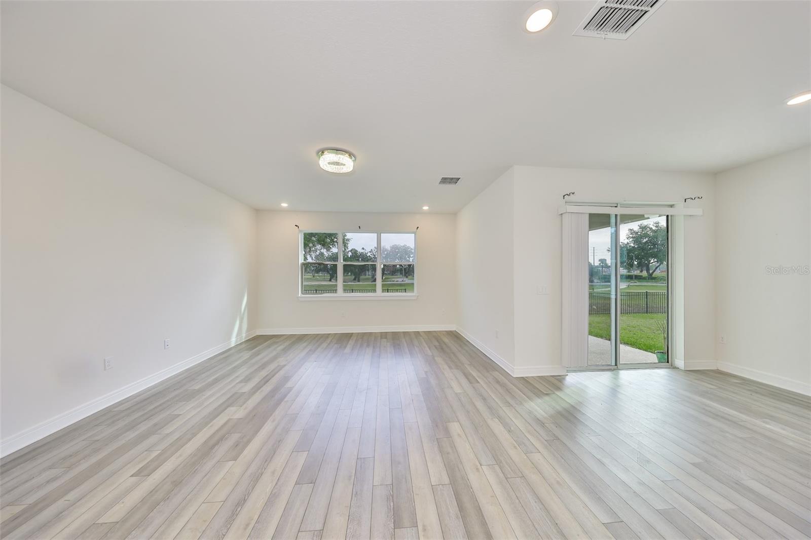 36959 HIGHLAND MEADOWS CT