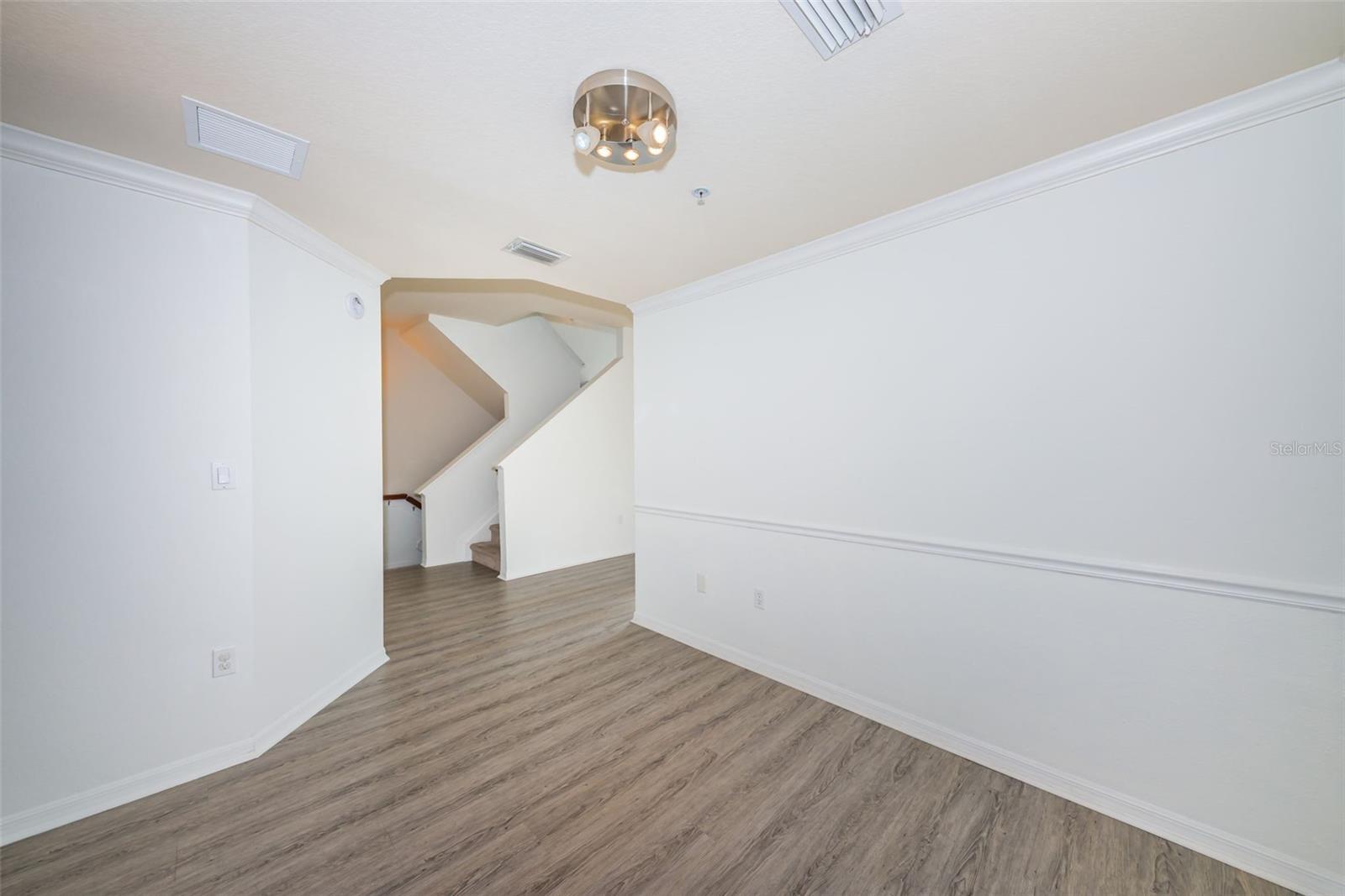 5215 BEACH BREEZE CT #5215