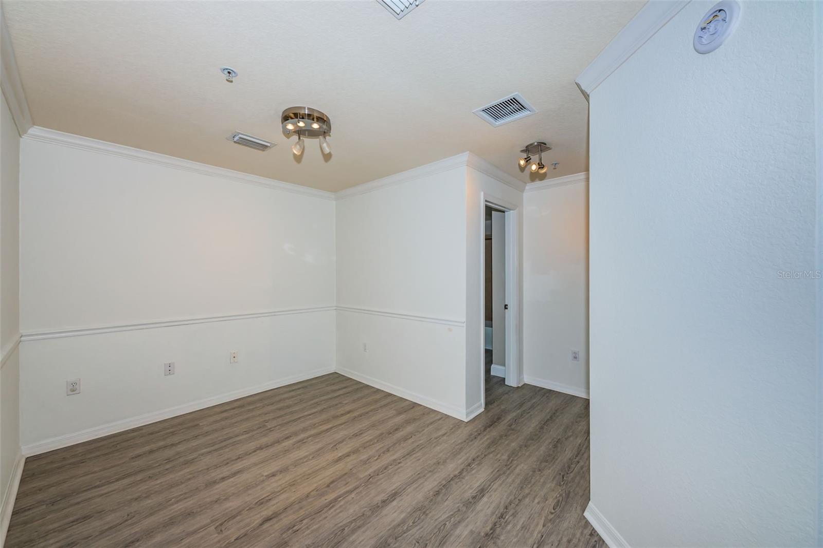 5215 BEACH BREEZE CT #5215