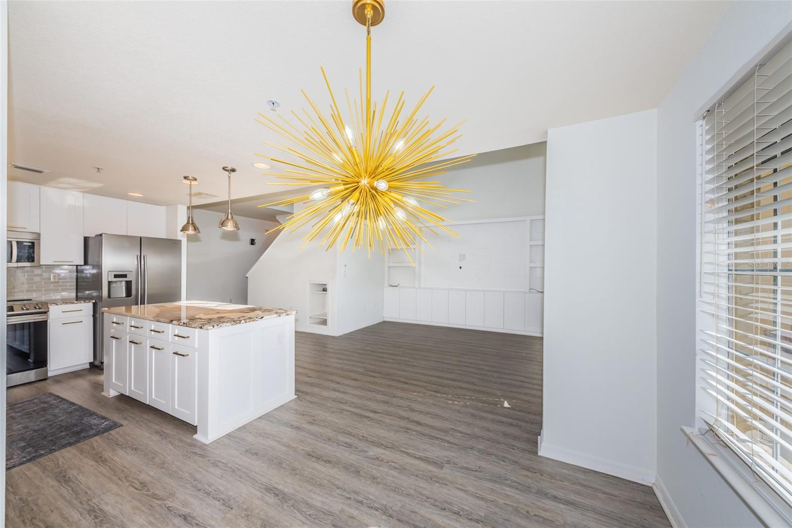 5215 BEACH BREEZE CT #5215