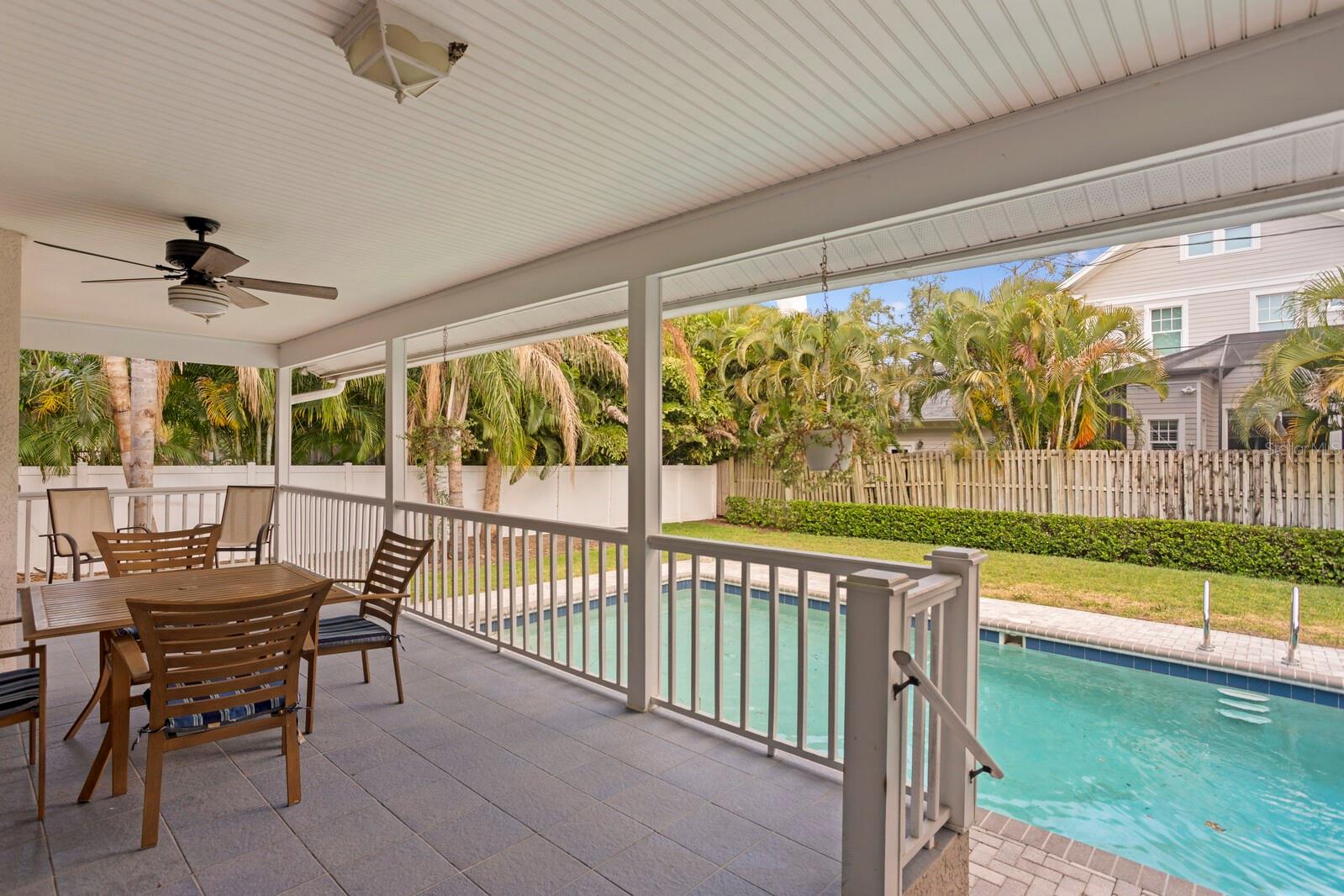 4311 W BEACH PARK DR